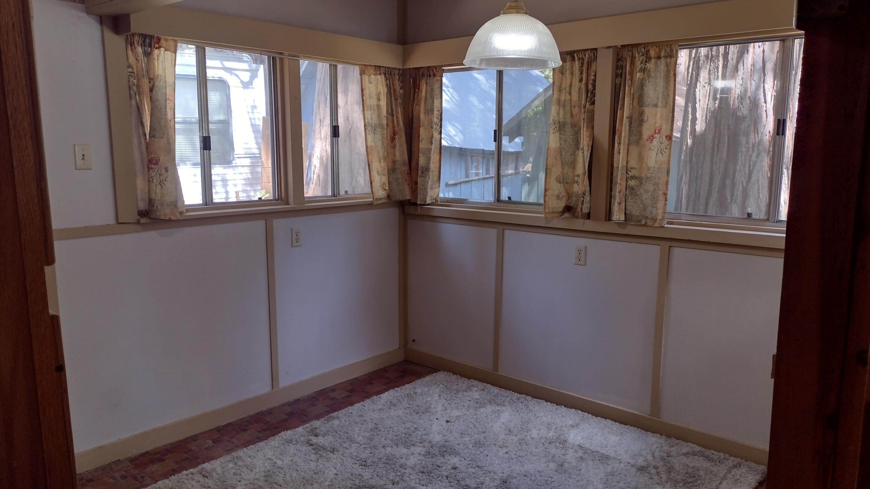 440 Trails End Dr, Camp Nelson, CA 93265