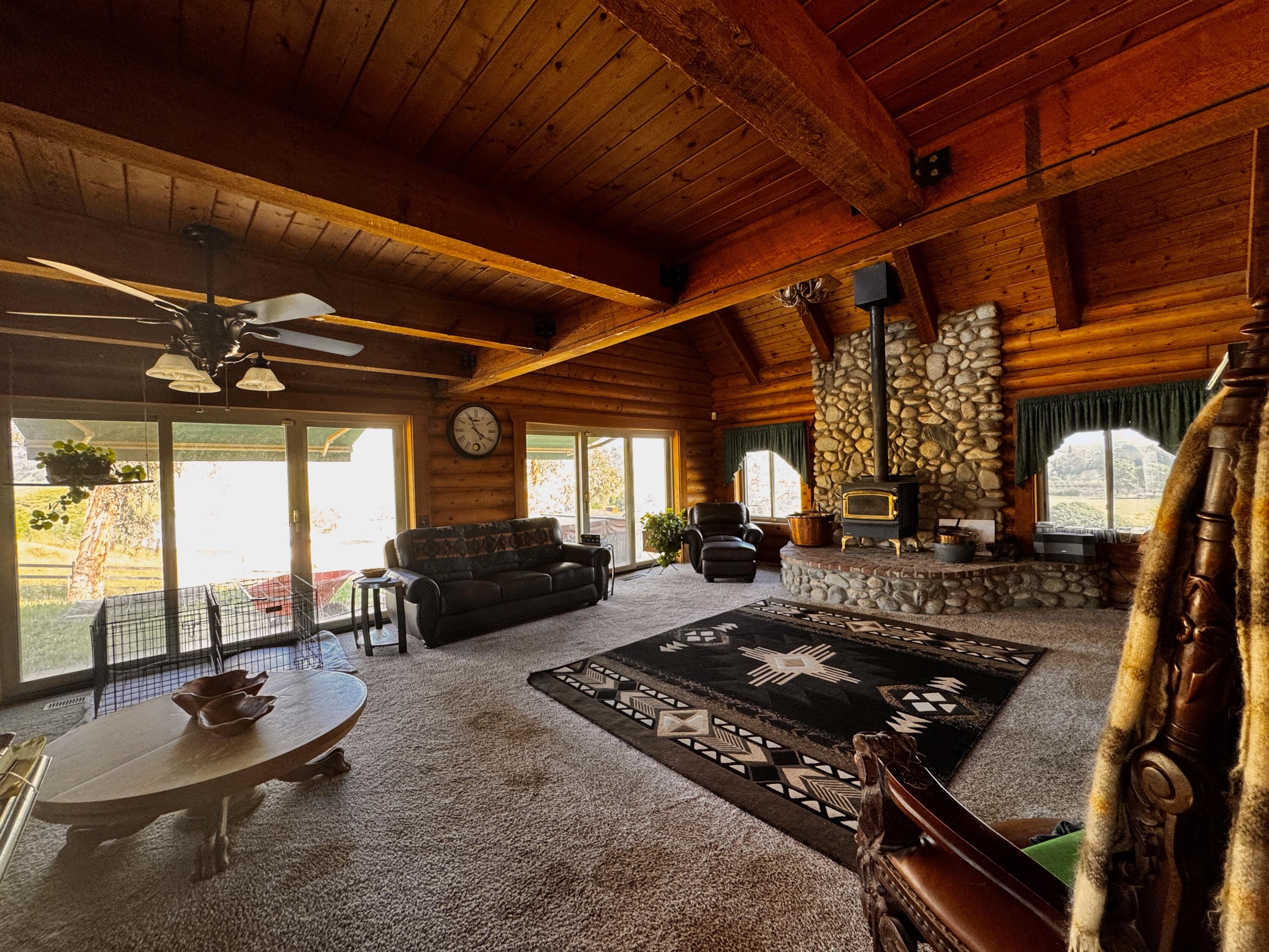 30723 Hamilton Dr, Exeter, CA 93221