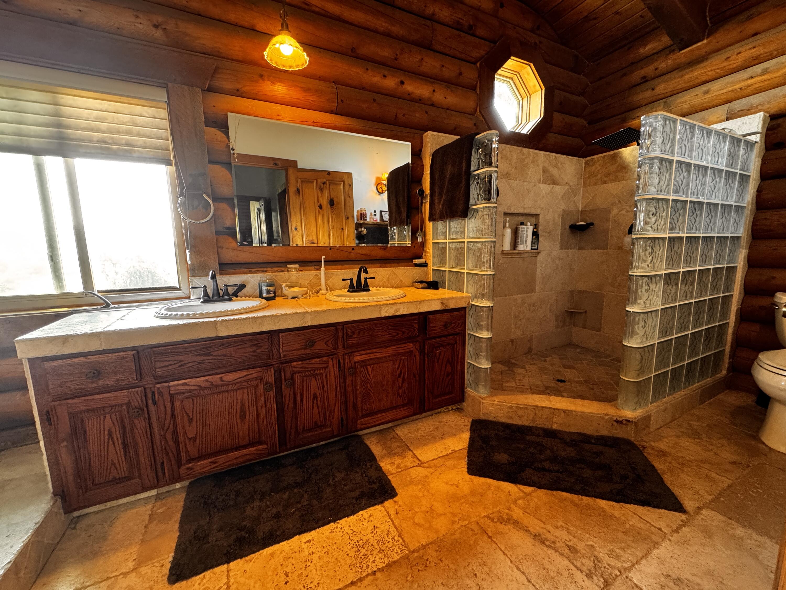 30723 Hamilton Dr, Exeter, CA 93221