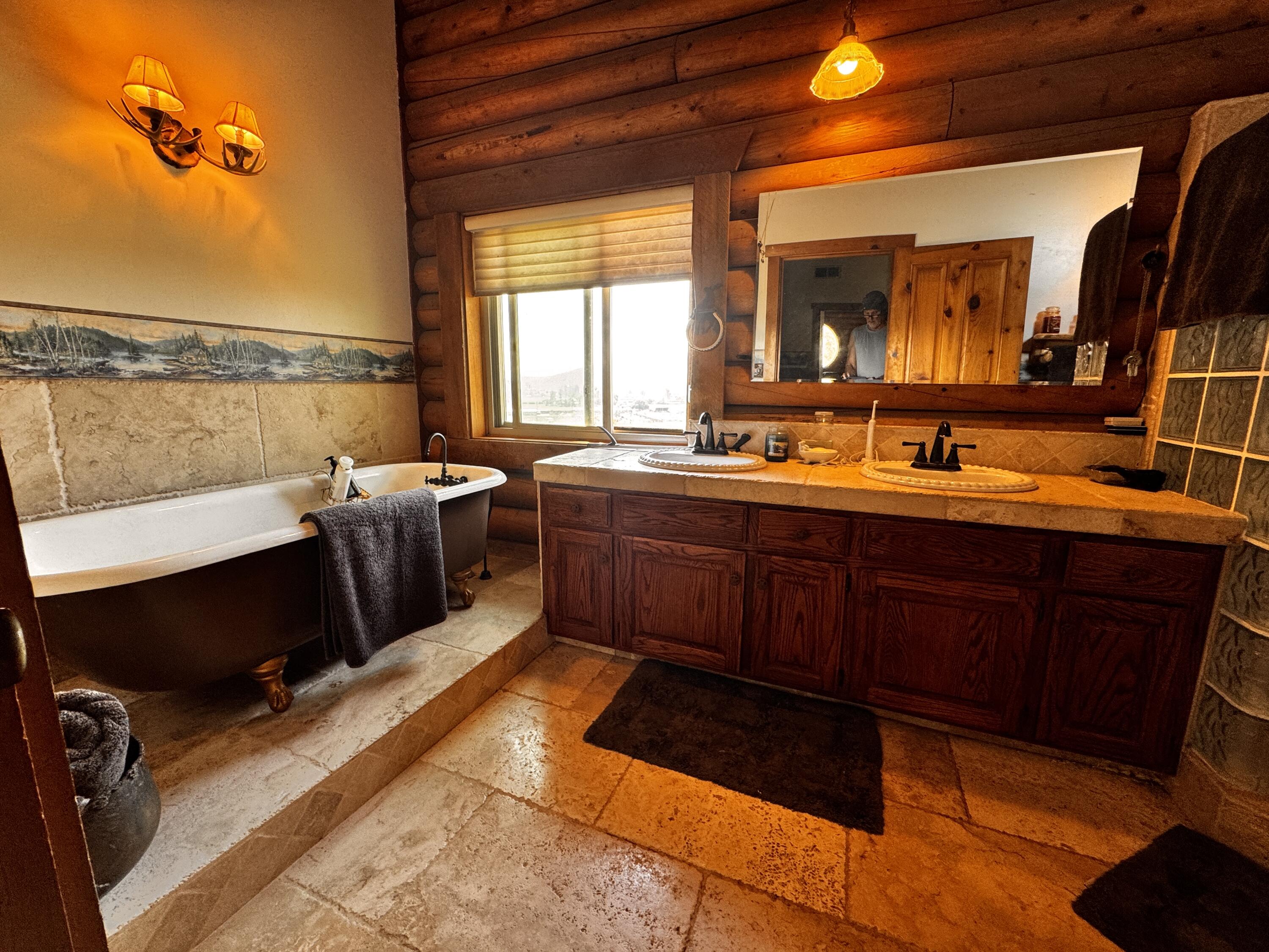 30723 Hamilton Dr, Exeter, CA 93221