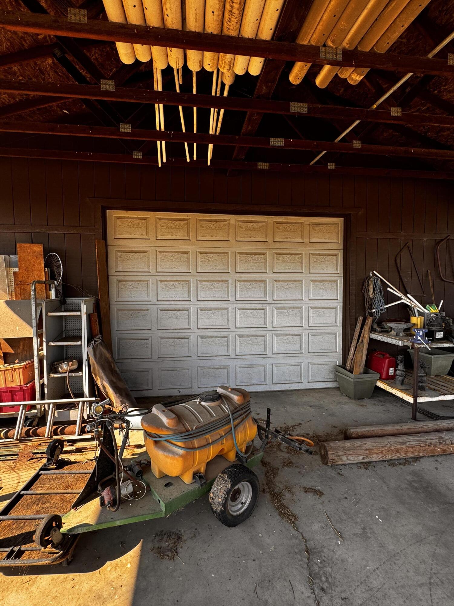 30723 Hamilton Dr, Exeter, CA 93221