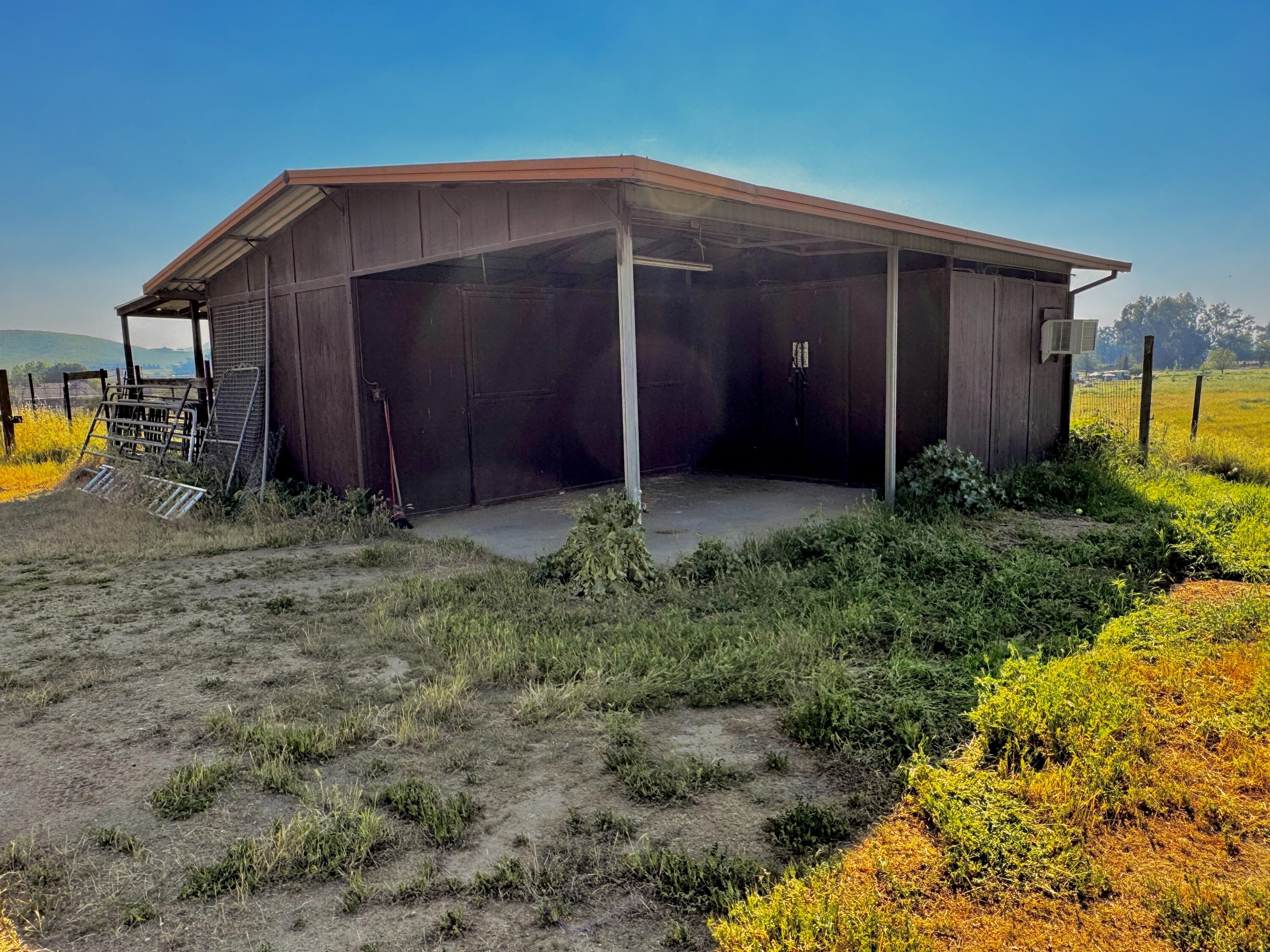 30723 Hamilton Dr, Exeter, CA 93221