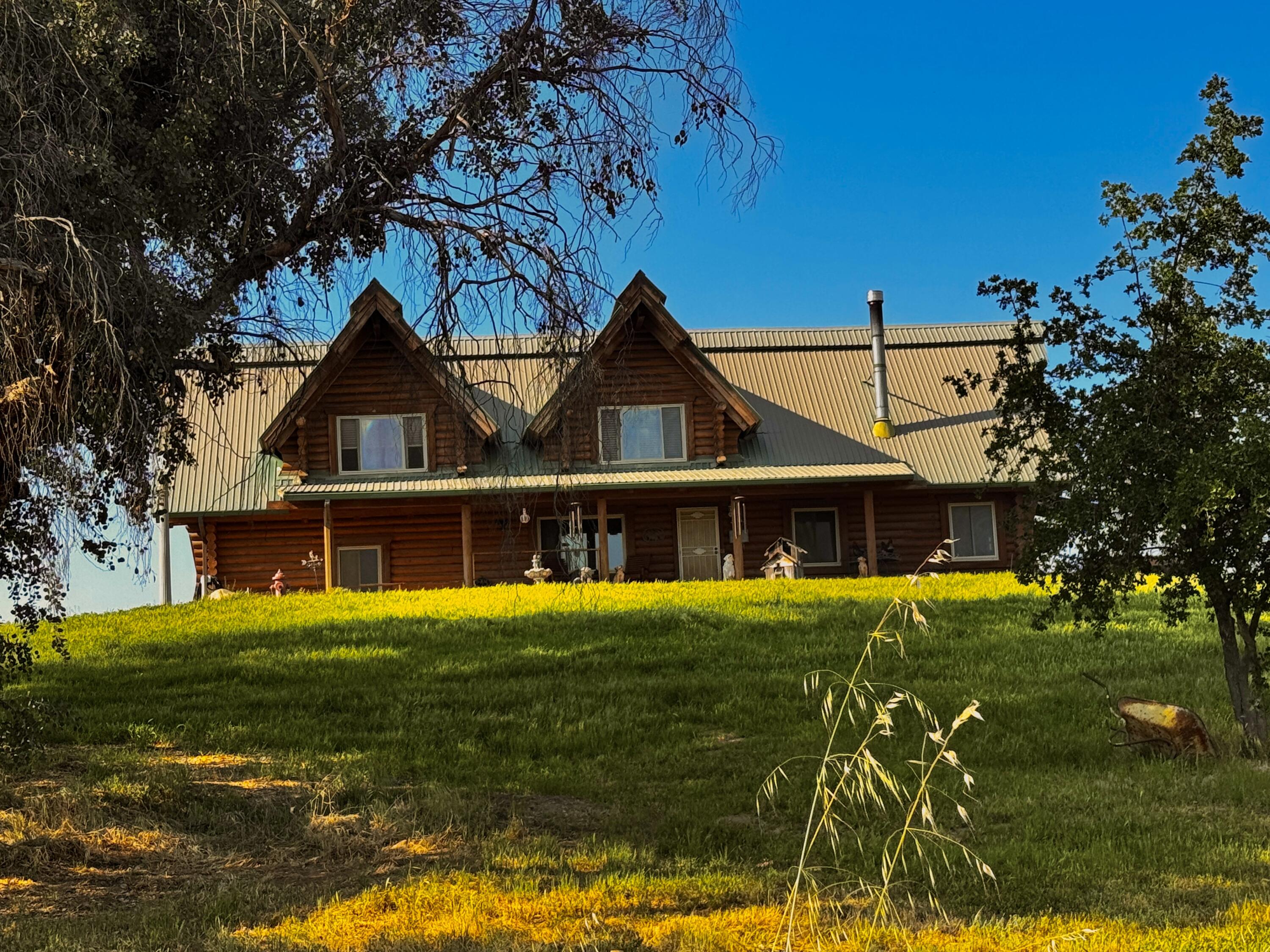 30723 Hamilton Dr, Exeter, CA 93221