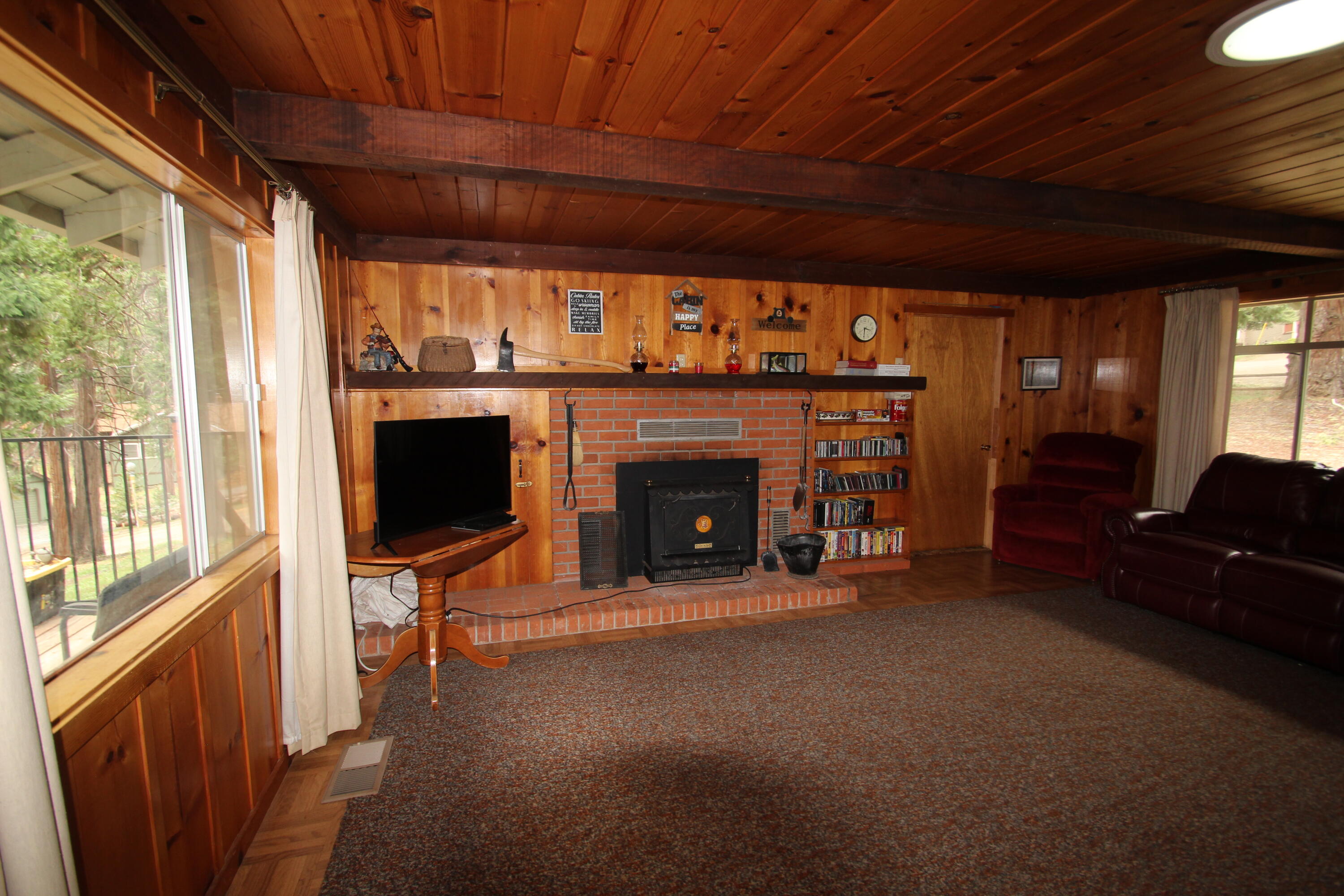 1771 James Dr, Springville, CA 93265