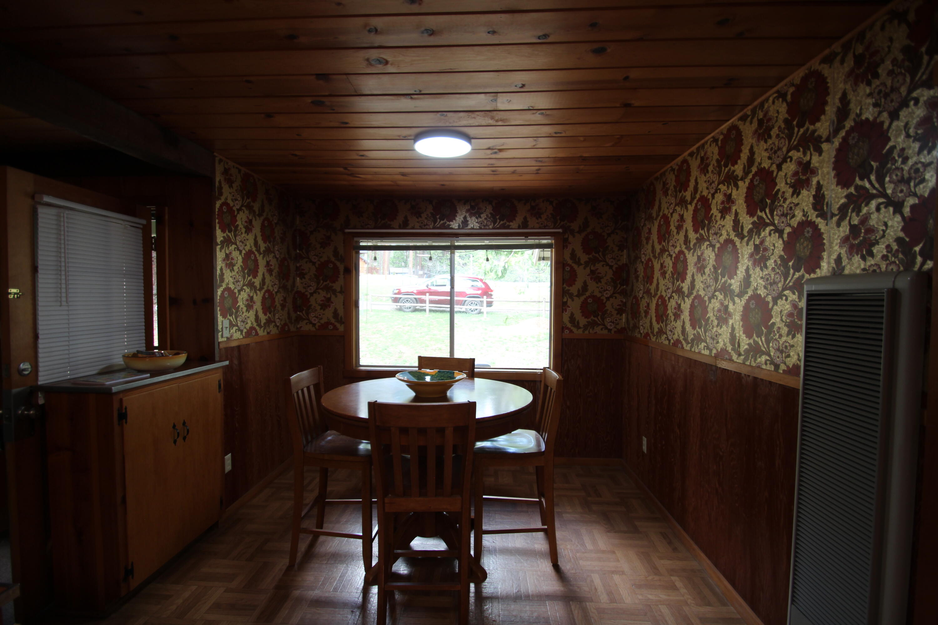 1771 James Dr, Springville, CA 93265