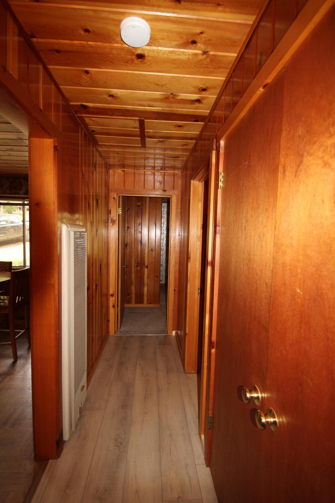 1771 James Dr, Springville, CA 93265