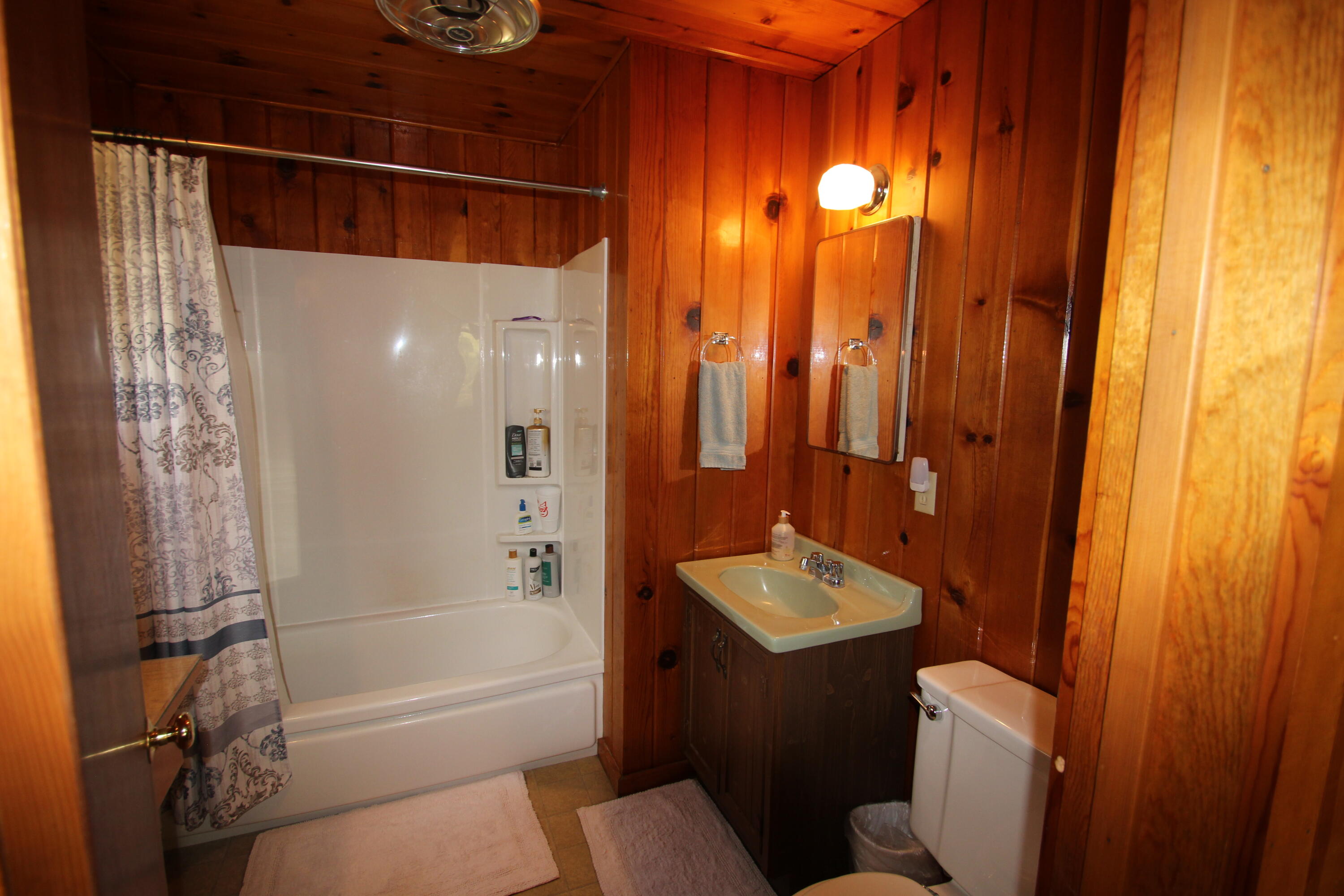 1771 James Dr, Springville, CA 93265