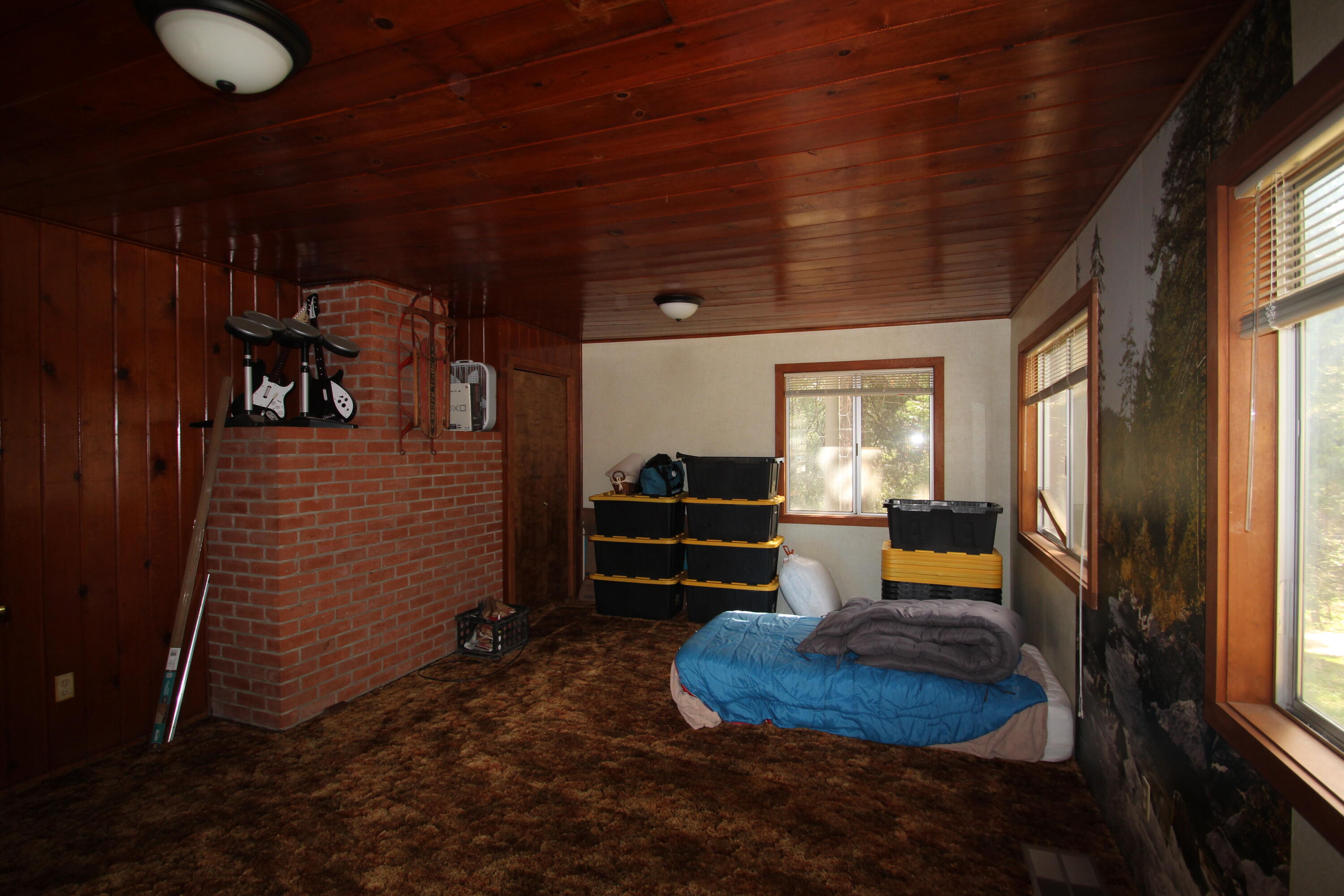 1771 James Dr, Springville, CA 93265