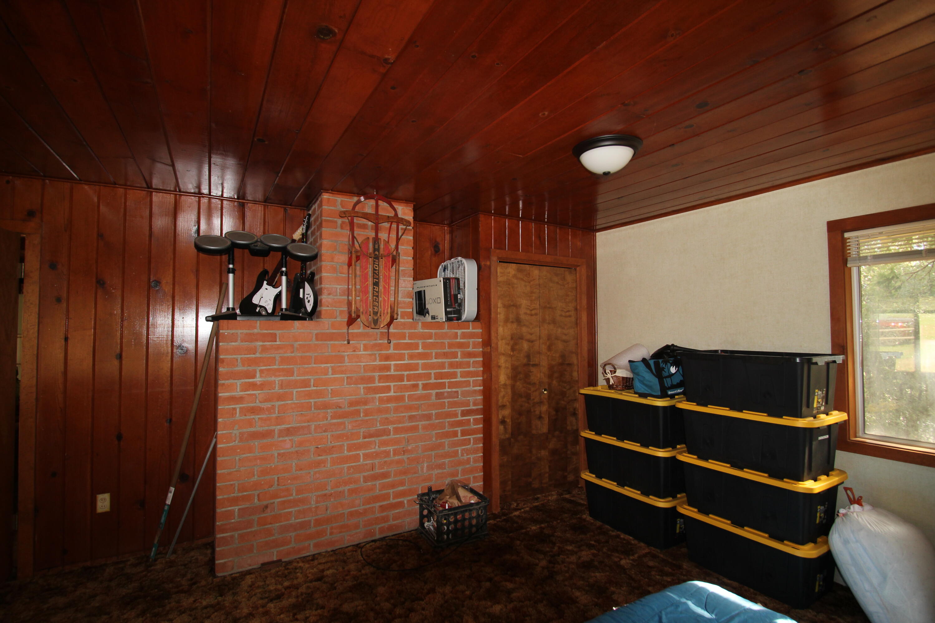 1771 James Dr, Springville, CA 93265