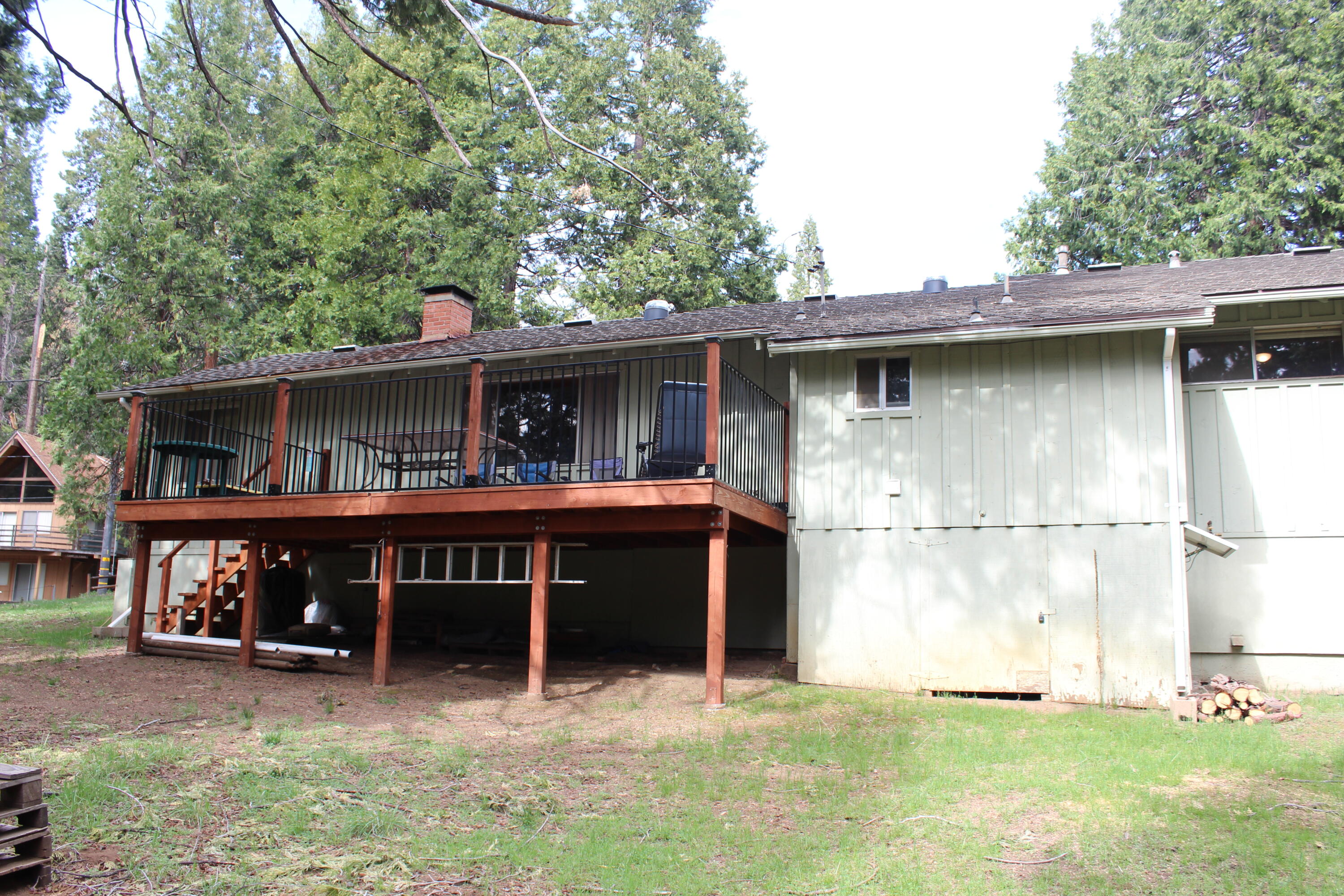 1771 James Dr, Springville, CA 93265