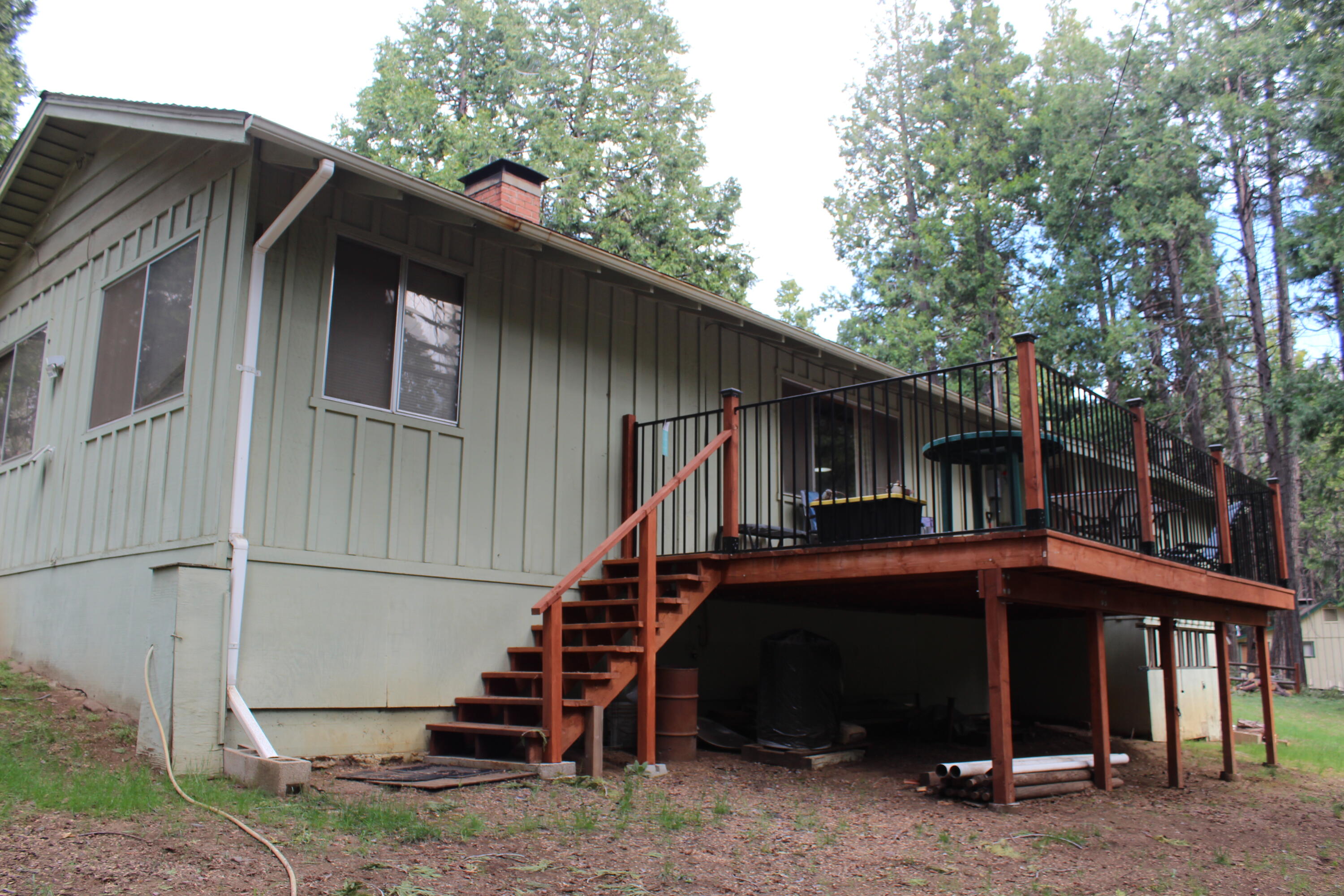 1771 James Dr, Springville, CA 93265