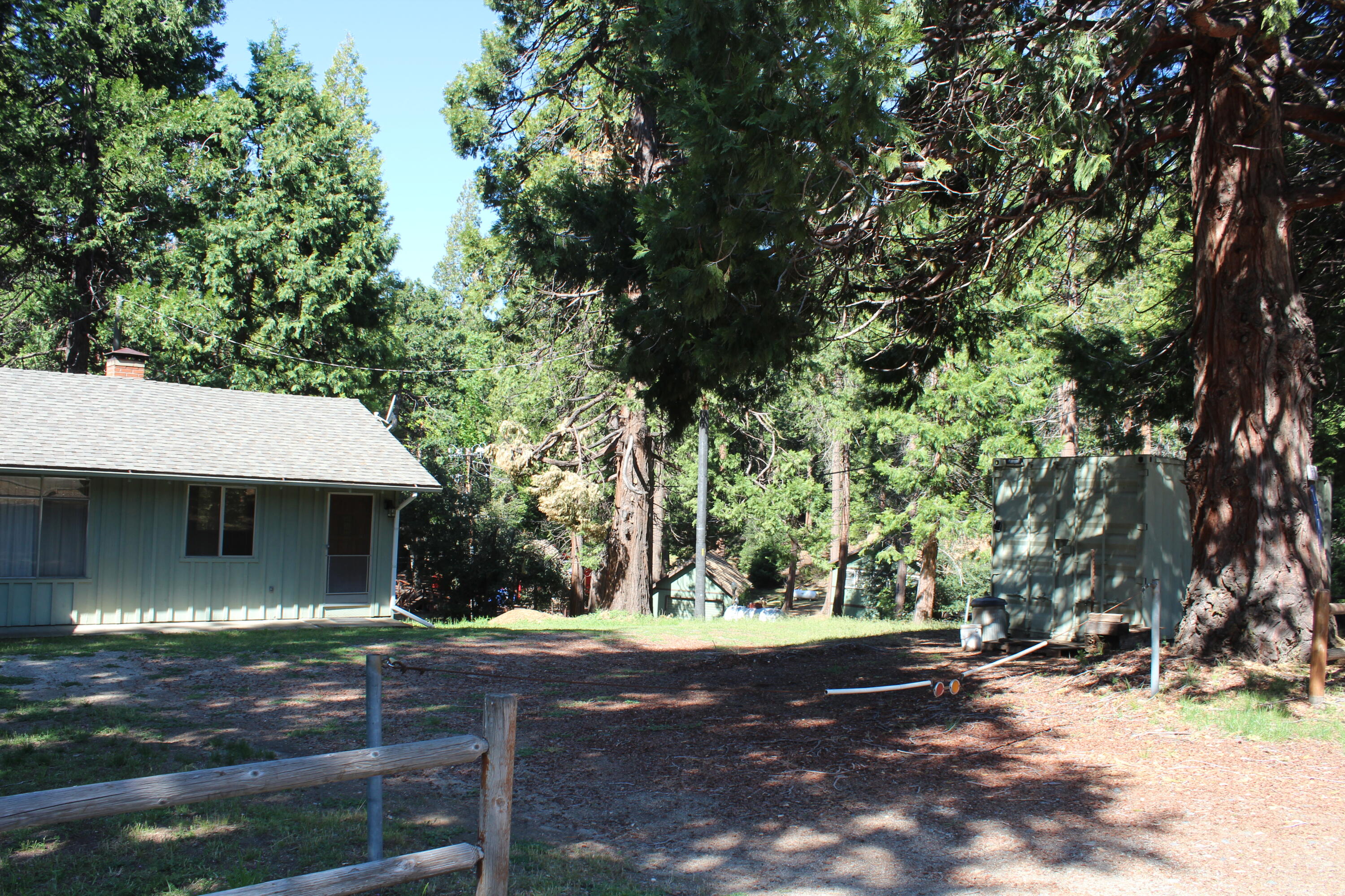 1771 James Dr, Springville, CA 93265