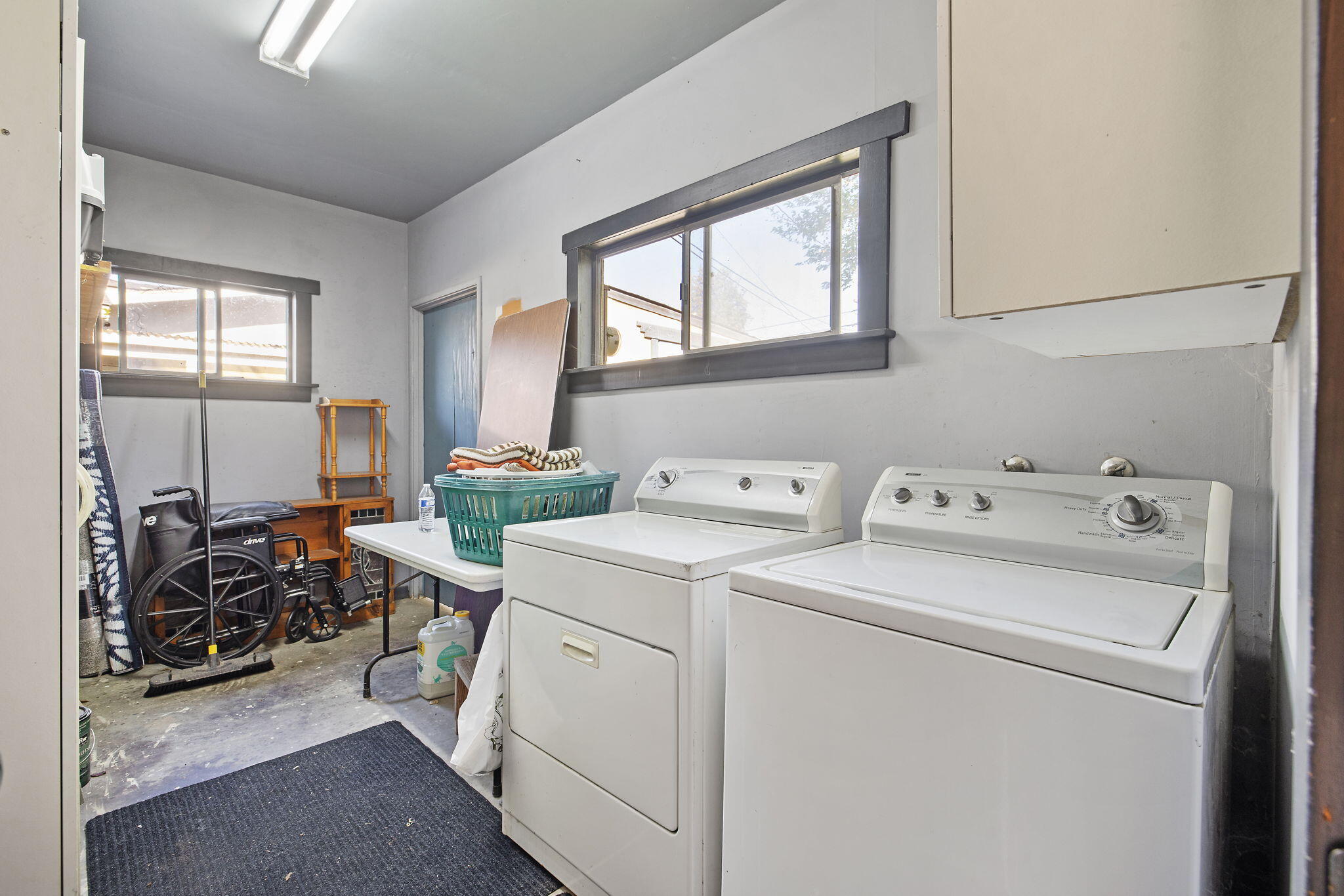 4340 W School Ave, Visalia, CA 93291