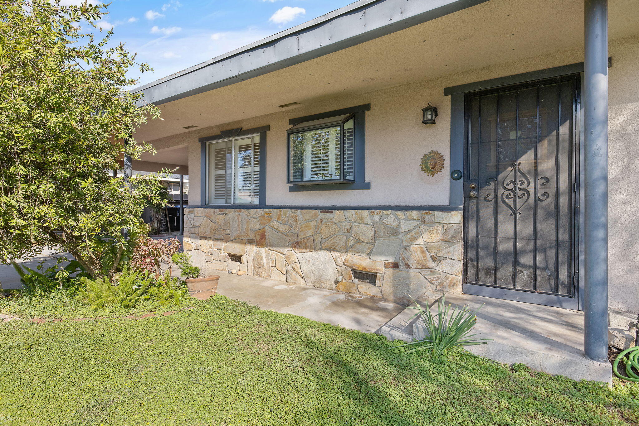 4340 W School Ave, Visalia, CA 93291