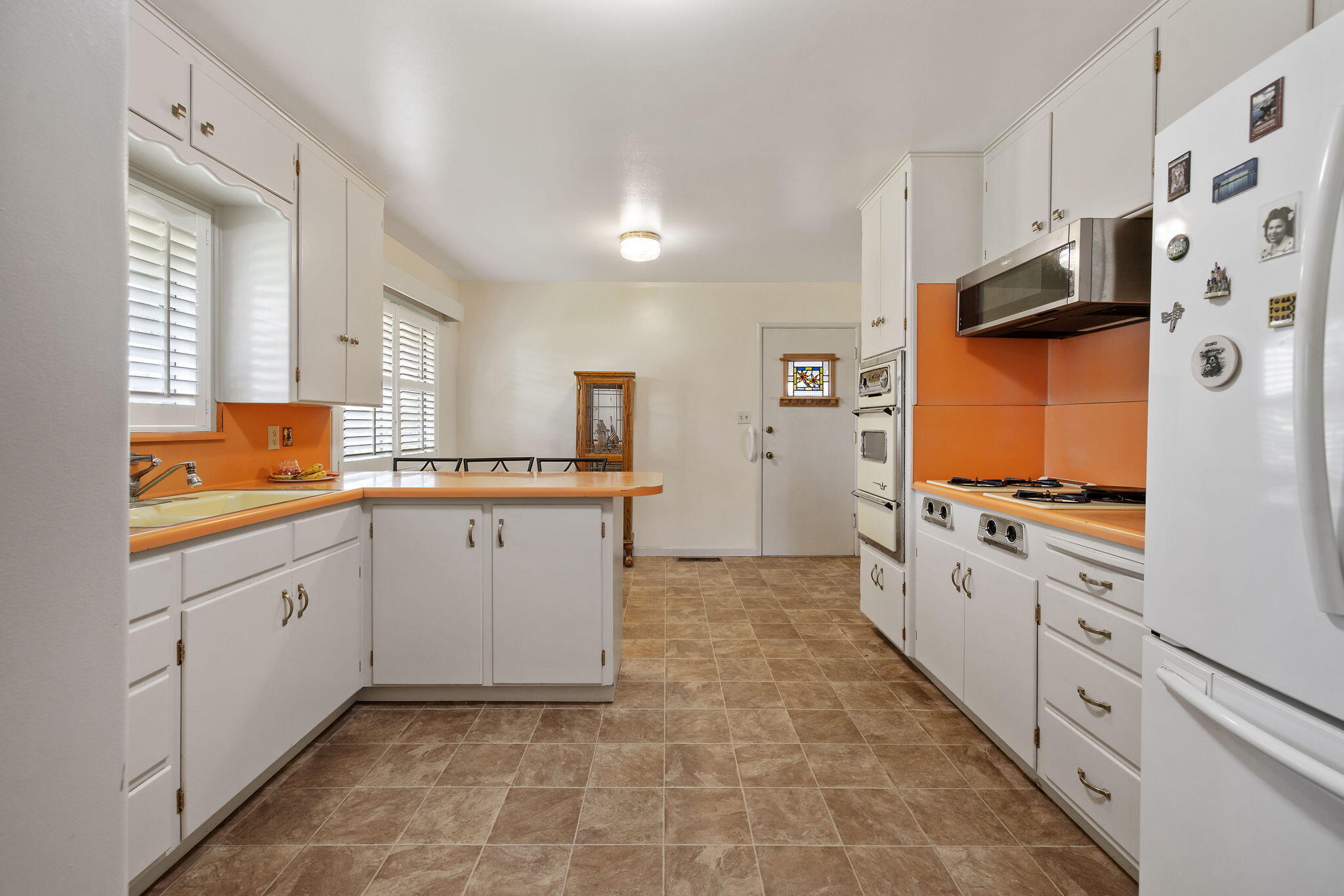 4340 W School Ave, Visalia, CA 93291