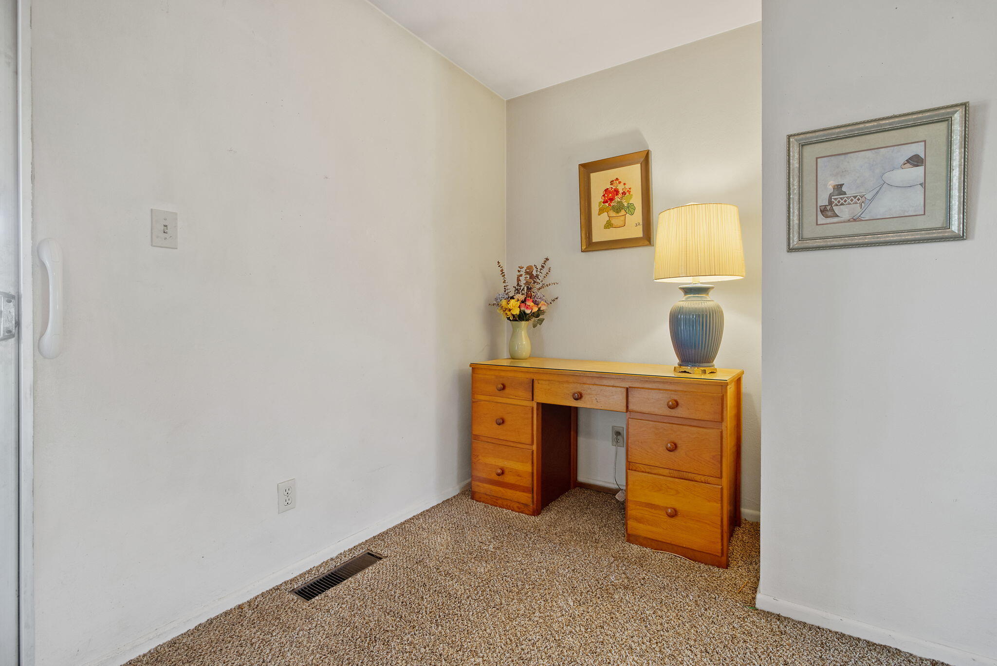 4340 W School Ave, Visalia, CA 93291