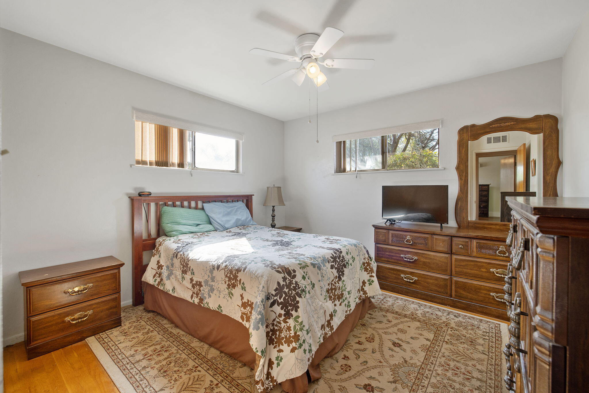 4340 W School Ave, Visalia, CA 93291