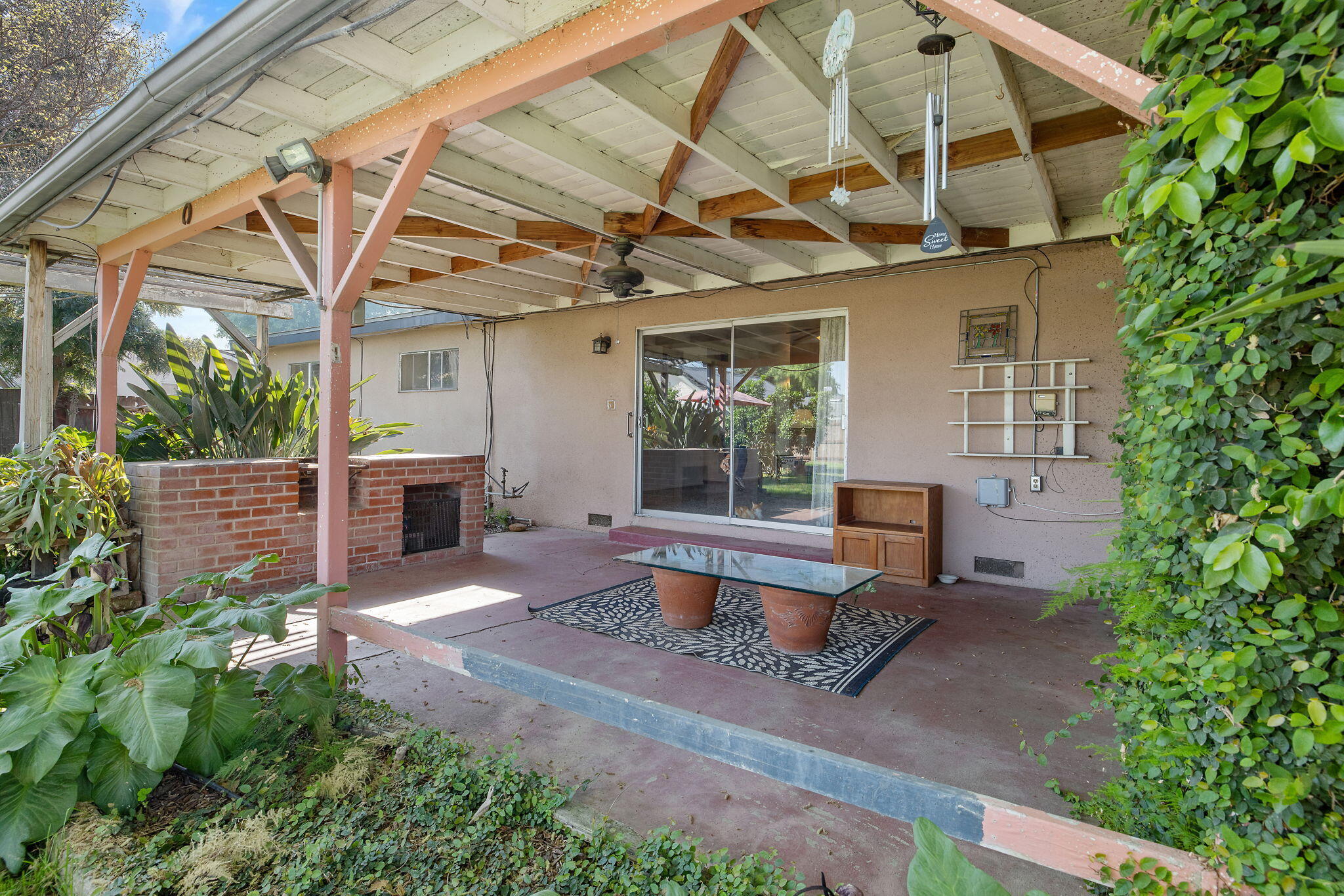 4340 W School Ave, Visalia, CA 93291