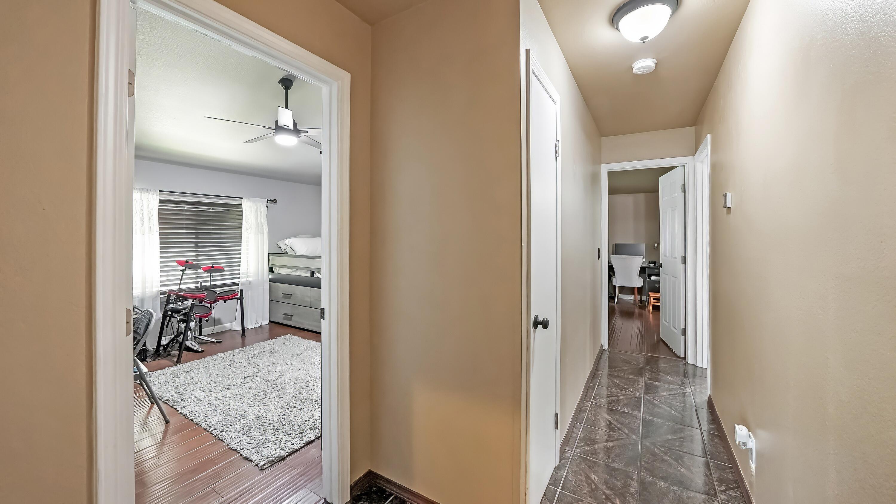 2419 E Vassar Ave, Visalia, CA 93292