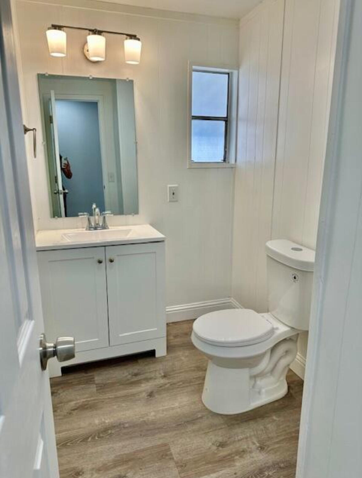 720 E Worth Ave #105, Porterville, CA 93257