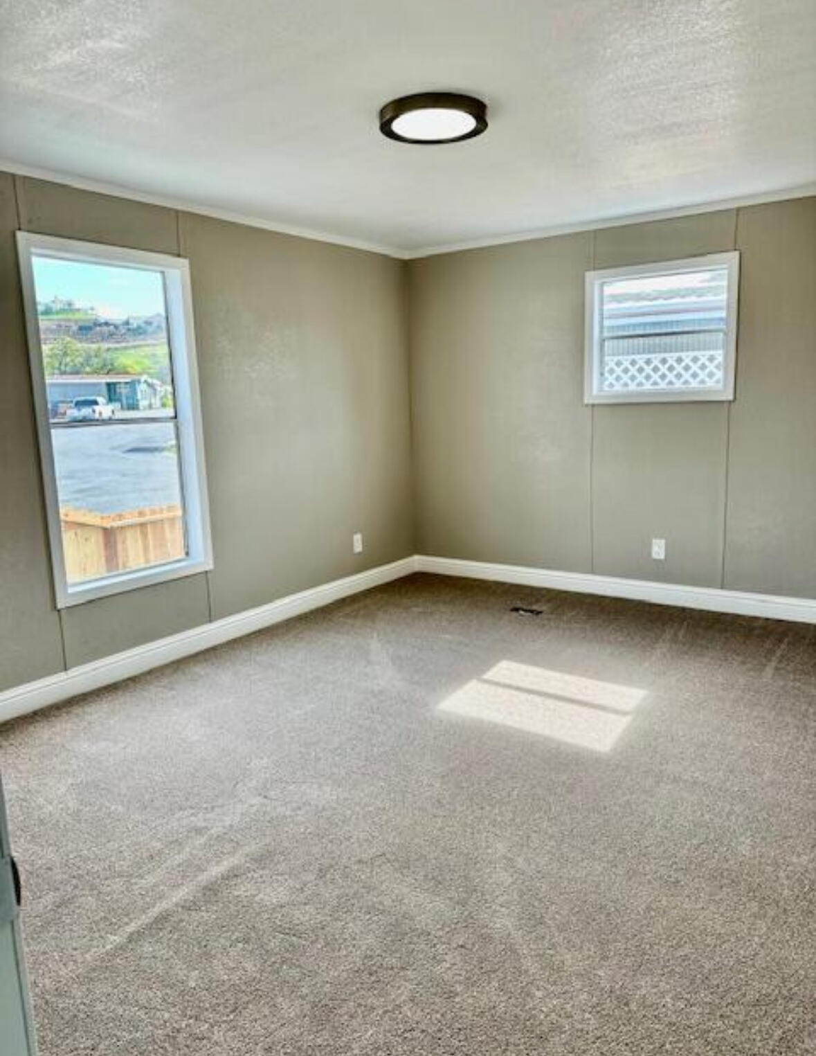 720 E Worth Ave #105, Porterville, CA 93257