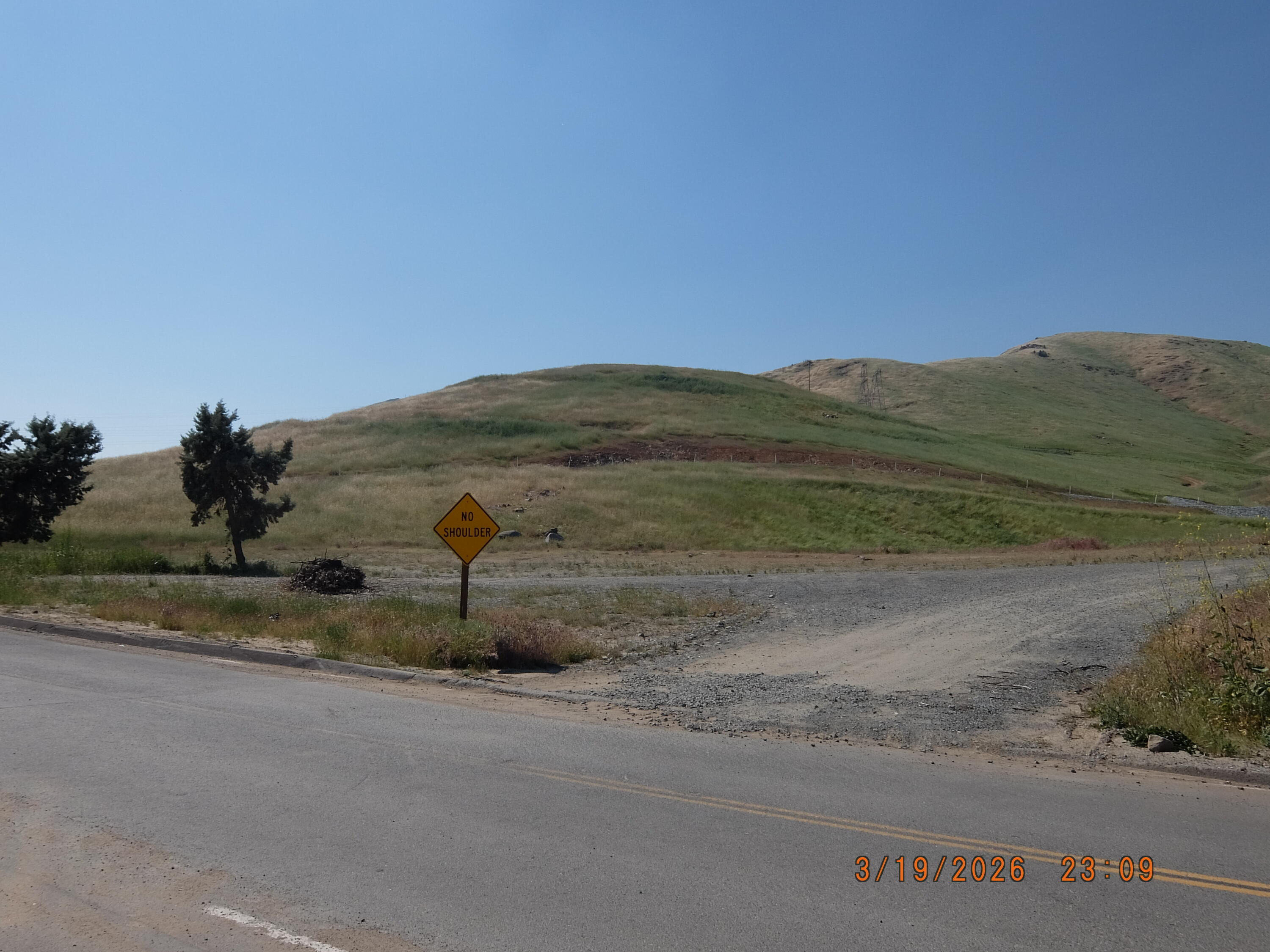 28800 Worth Dr, Porterville, CA 93257