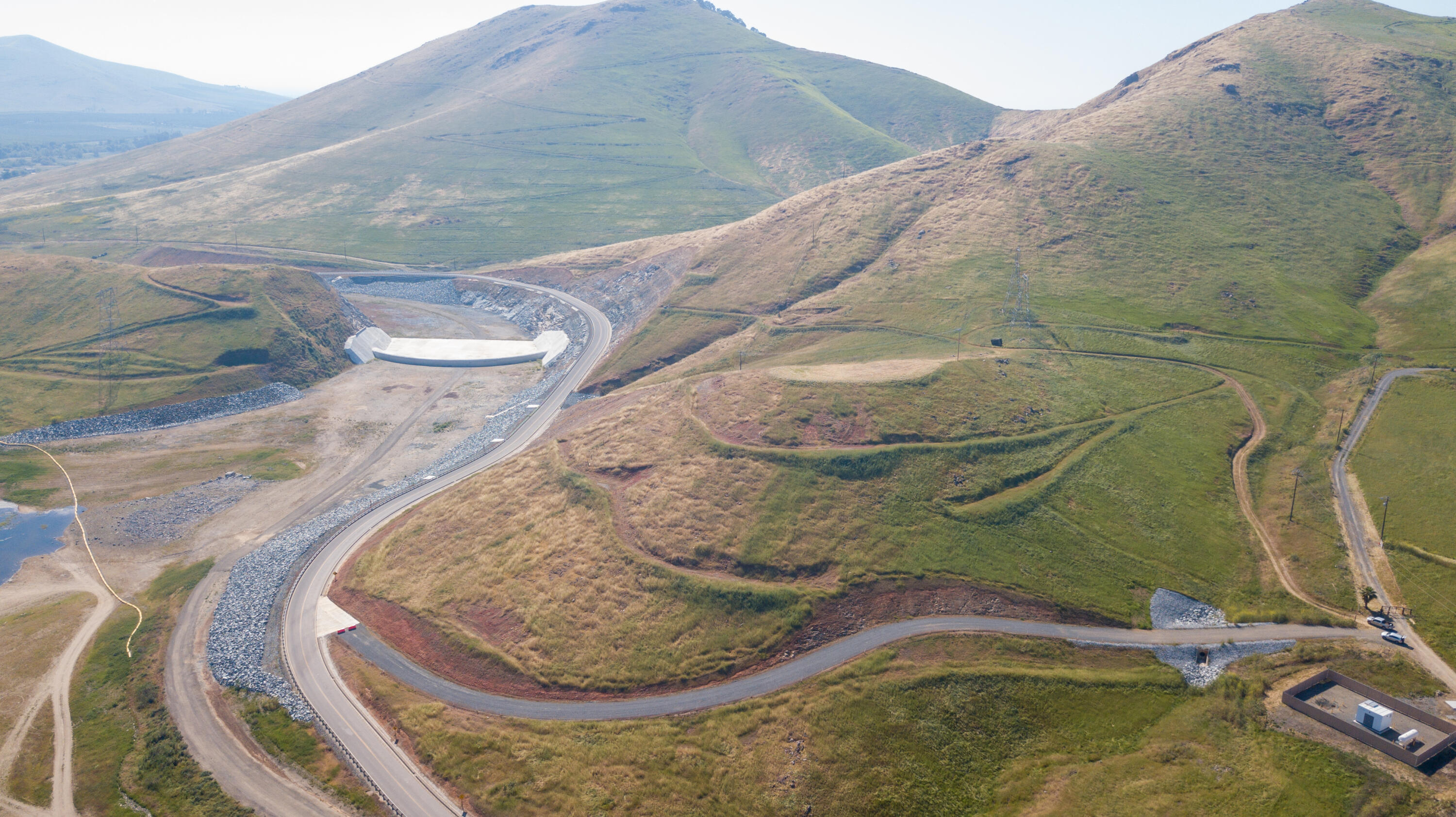 28800 Worth Dr, Porterville, CA 93257