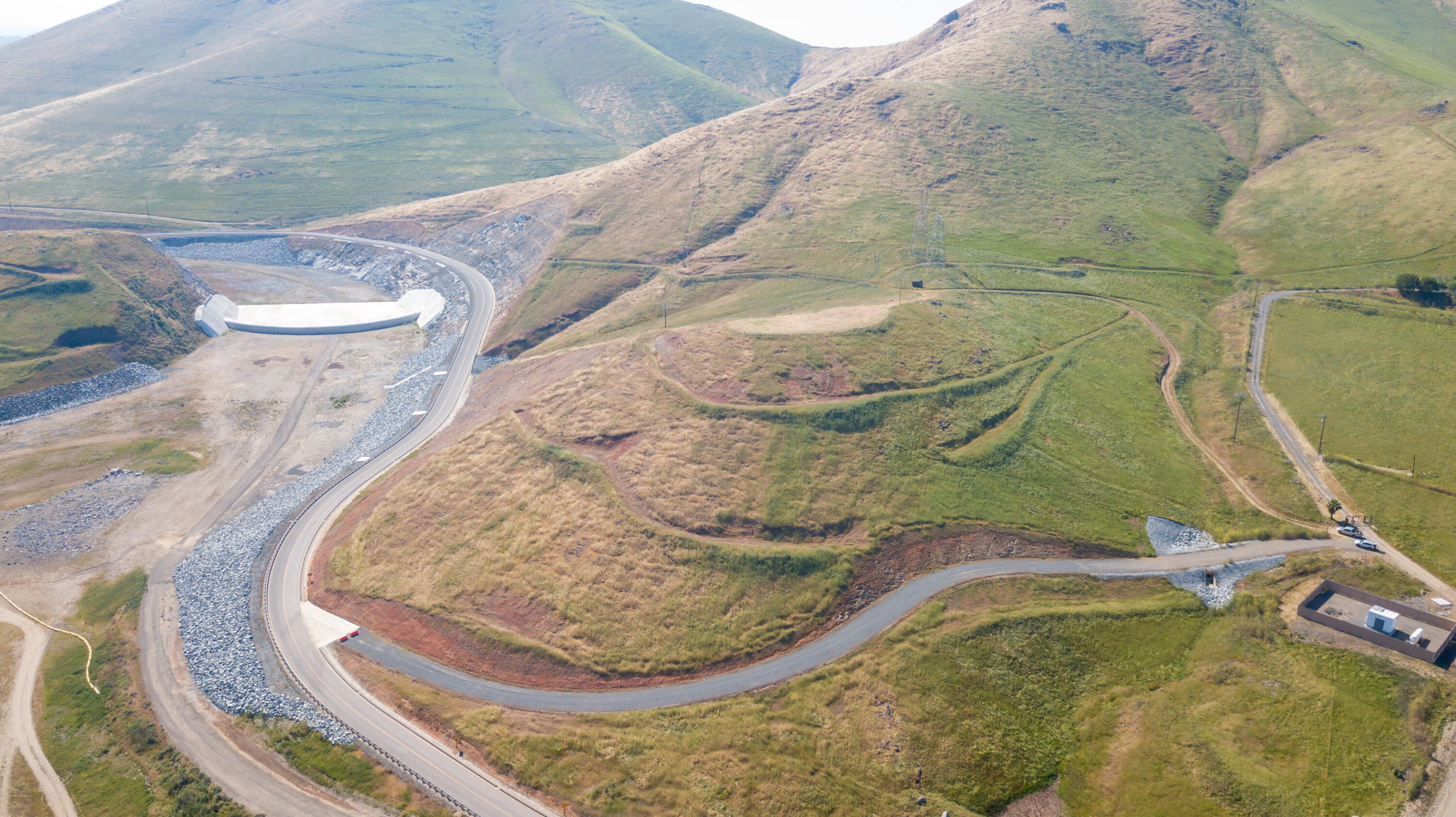 28800 Worth Dr, Porterville, CA 93257