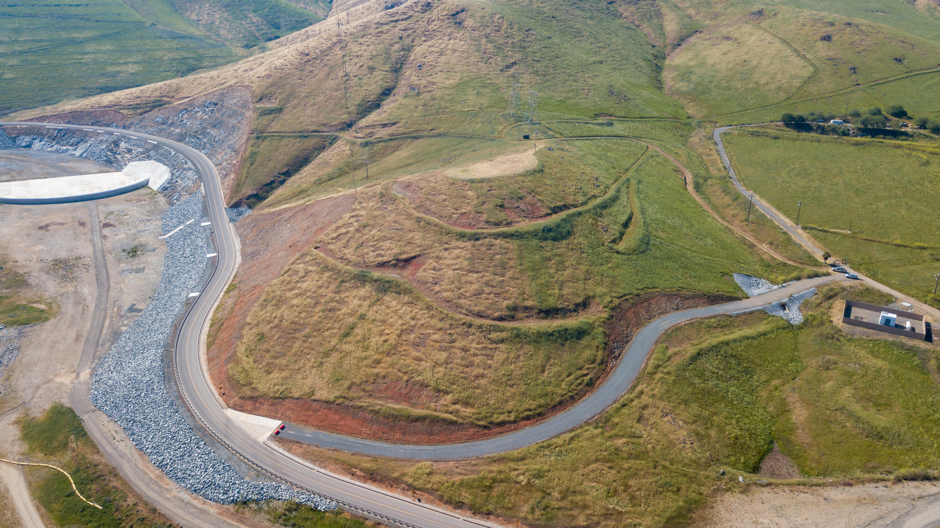 28800 Worth Dr, Porterville, CA 93257