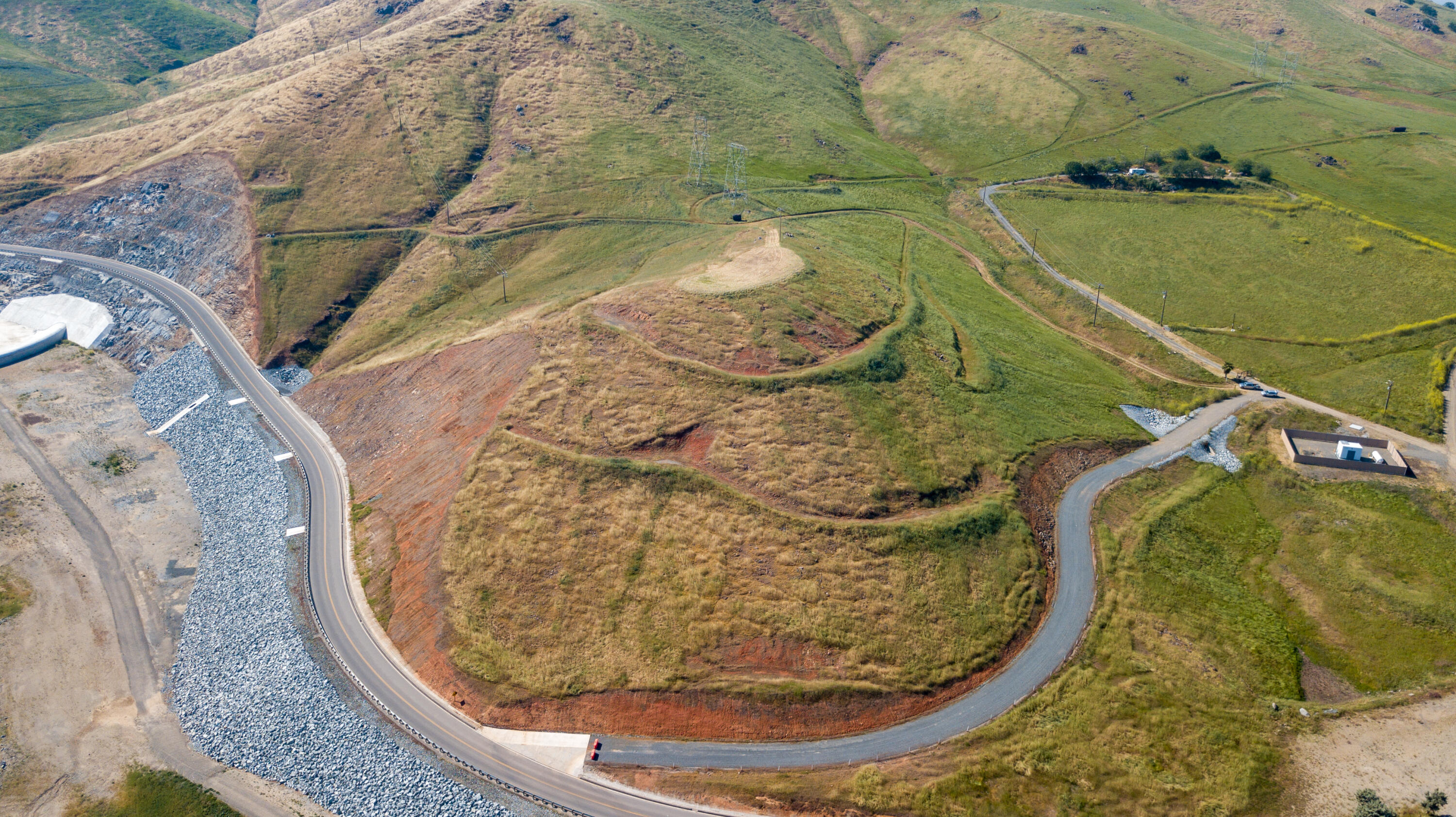 28800 Worth Dr, Porterville, CA 93257