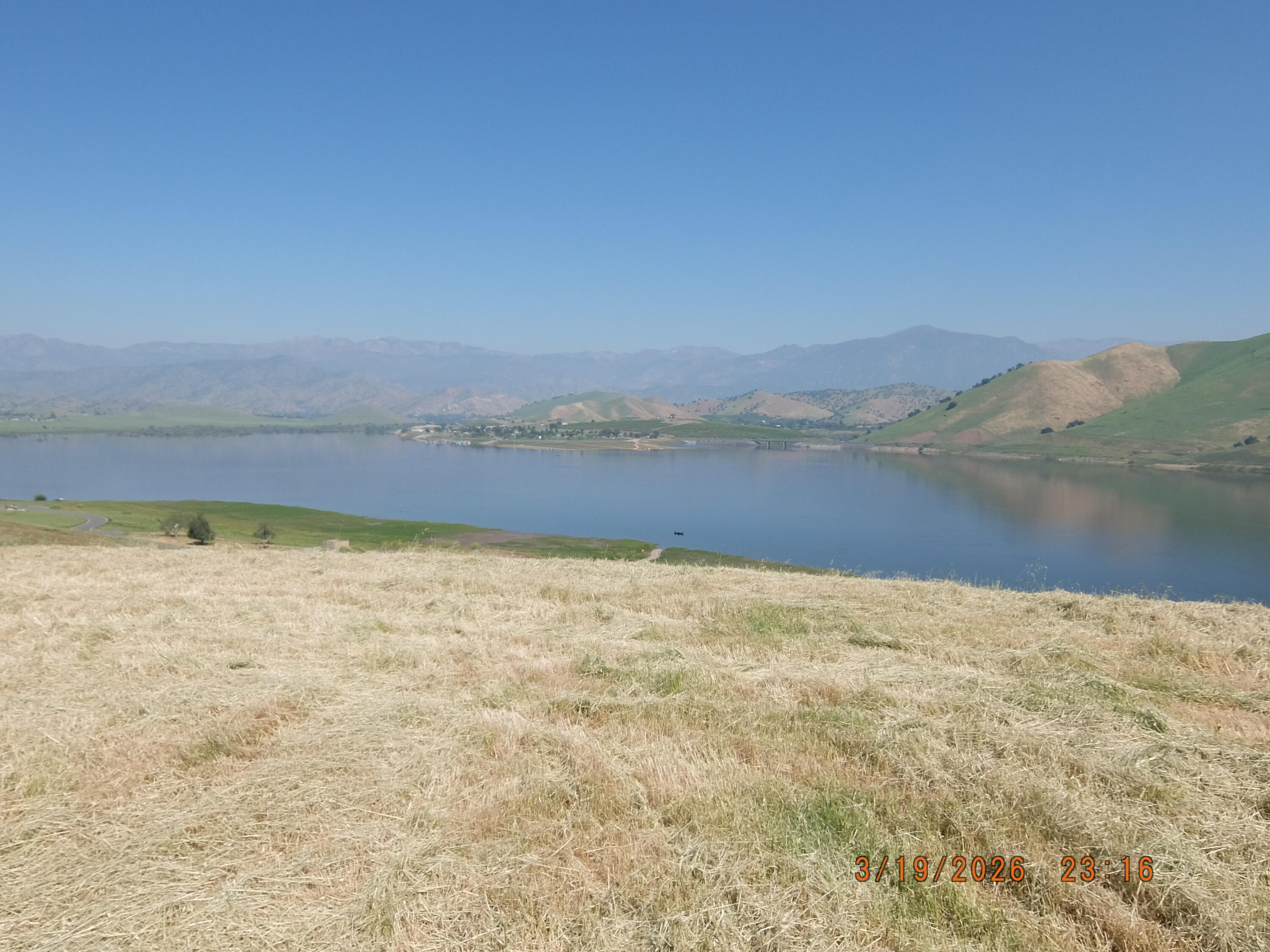 28800 Worth Dr, Porterville, CA 93257