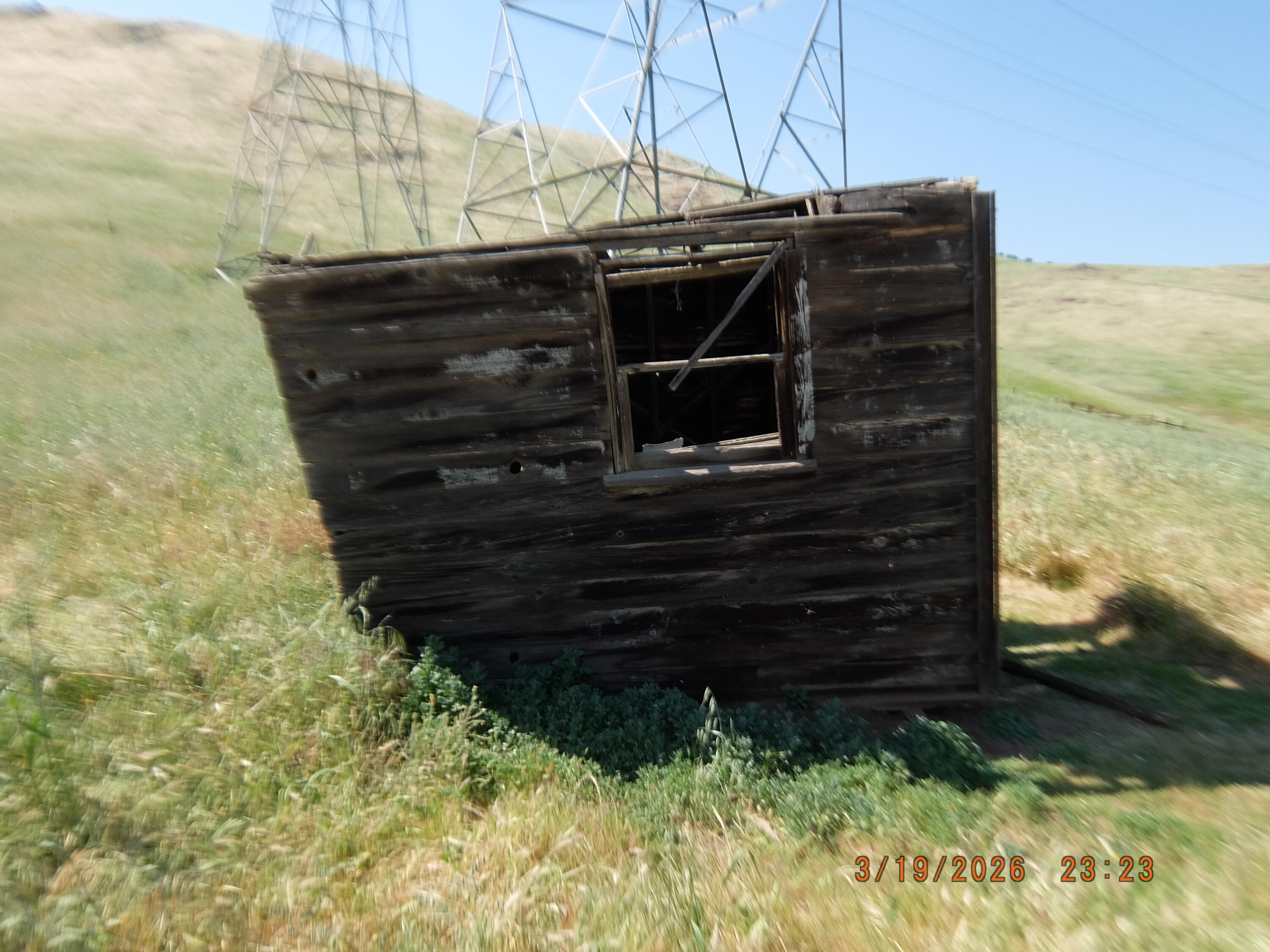 28800 Worth Dr, Porterville, CA 93257