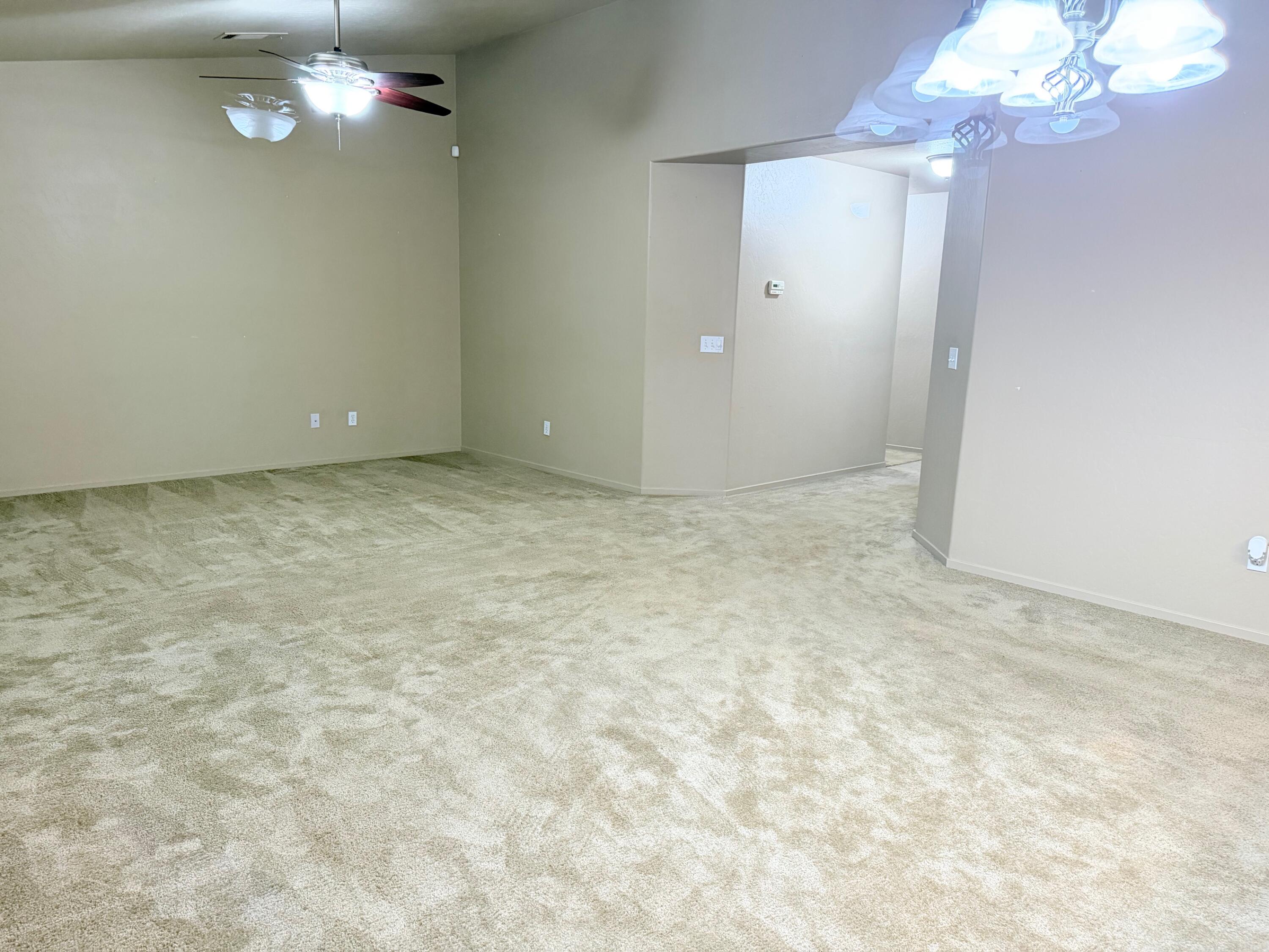 2499 Tempranillo Dr, Tulare, CA 93274