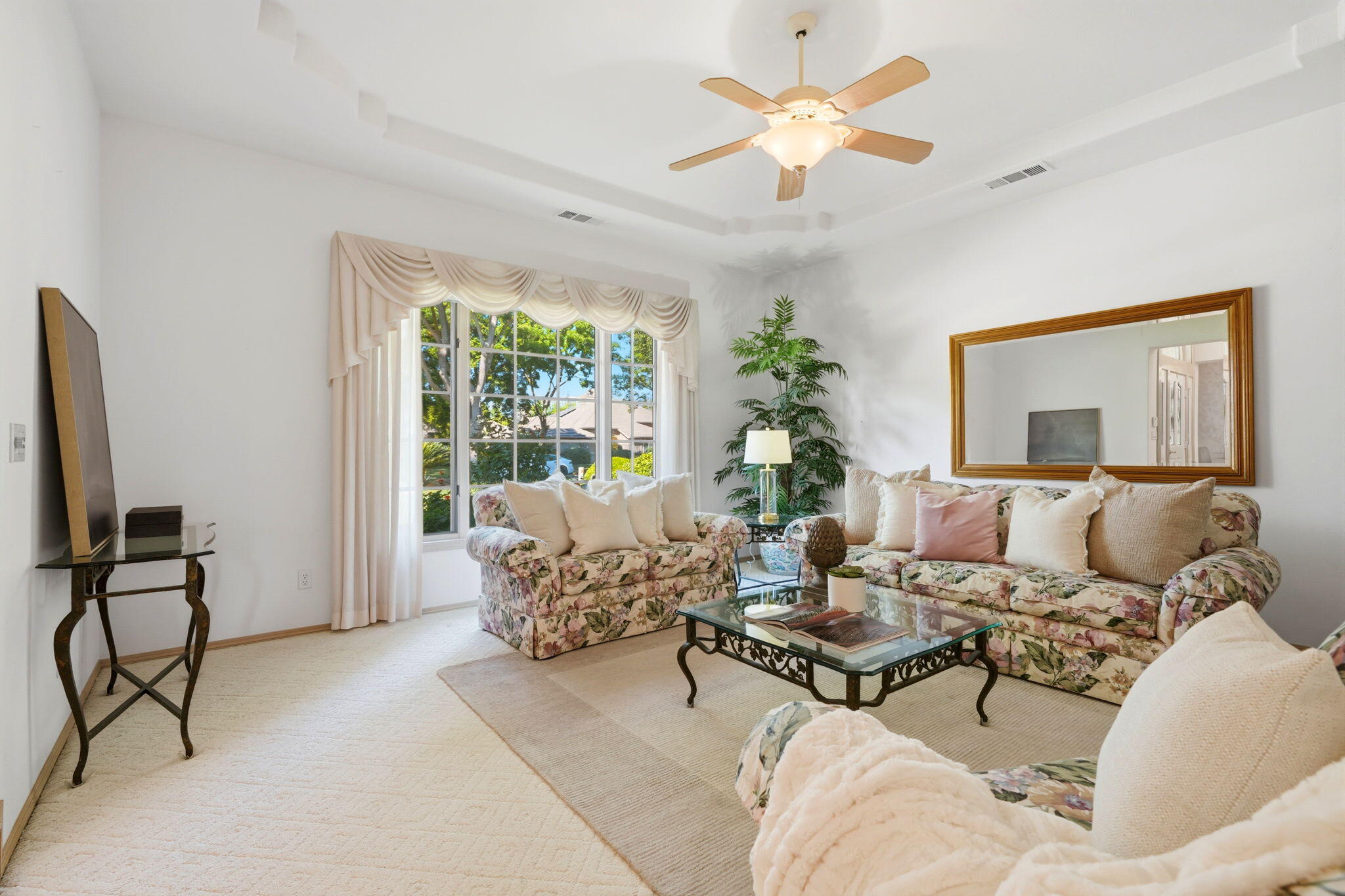 3403 E Vassar Ct, Visalia, CA 93292