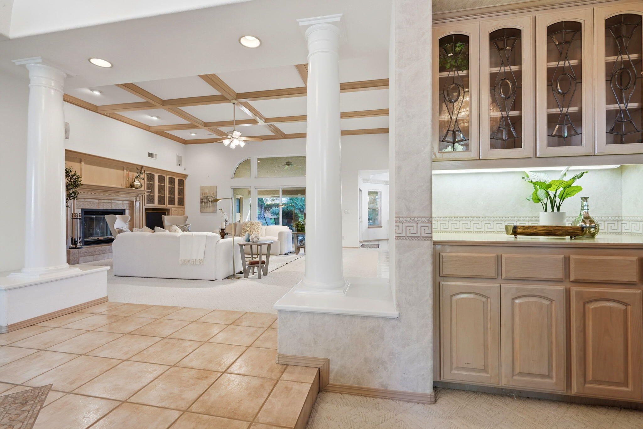 3403 E Vassar Ct, Visalia, CA 93292