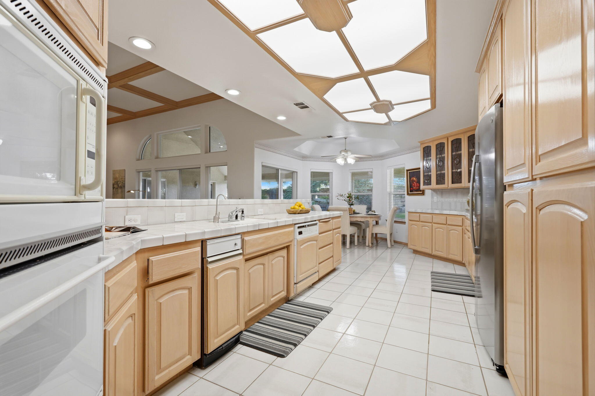 3403 E Vassar Ct, Visalia, CA 93292