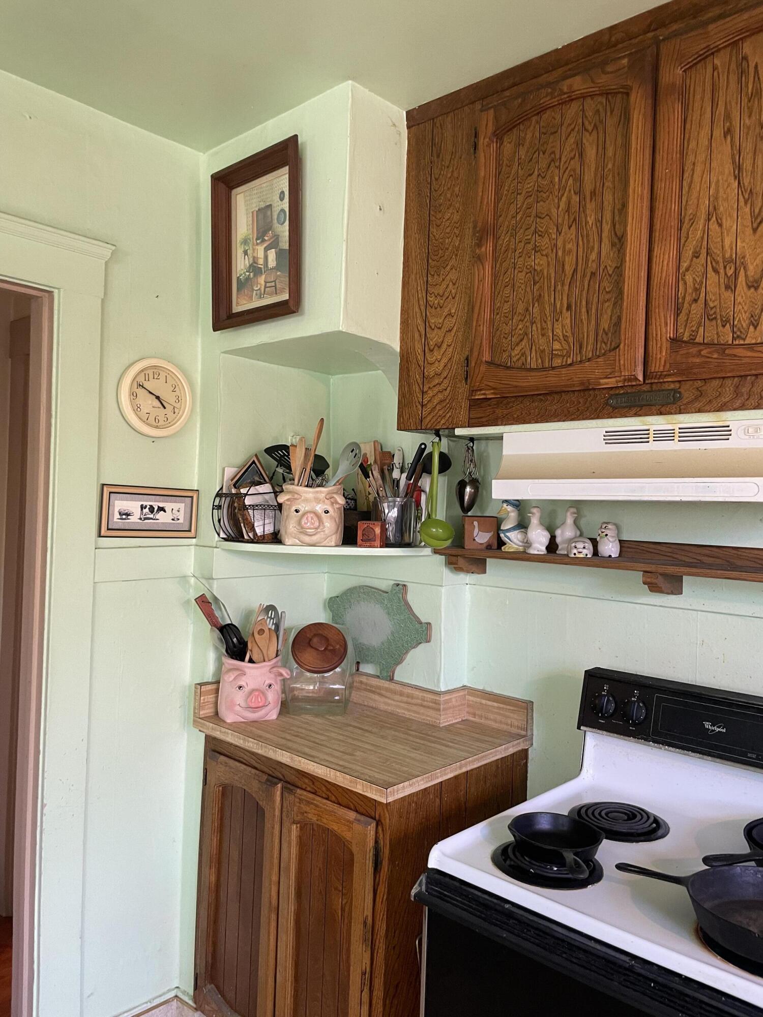 420 E Fountain Way, Fresno, CA 93704