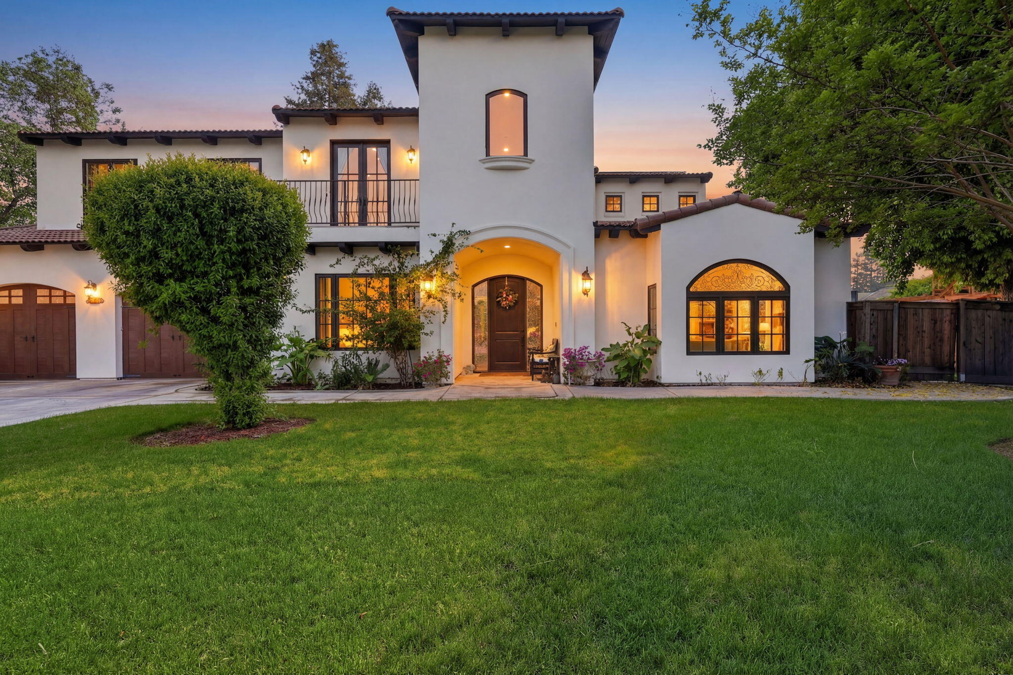 3939 W W Robinwood Ct, Visalia, CA 93291