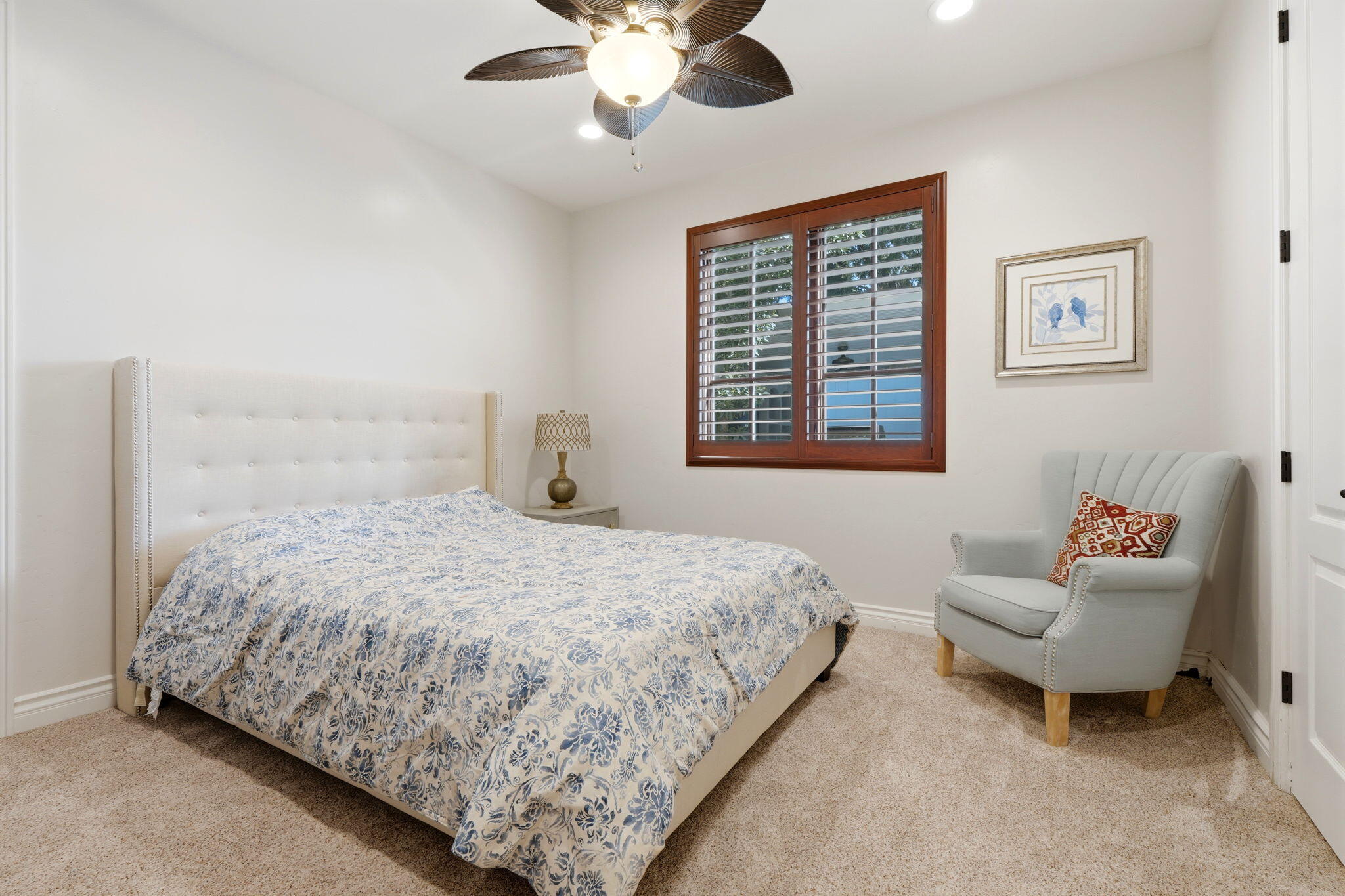 3939 W W Robinwood Ct, Visalia, CA 93291