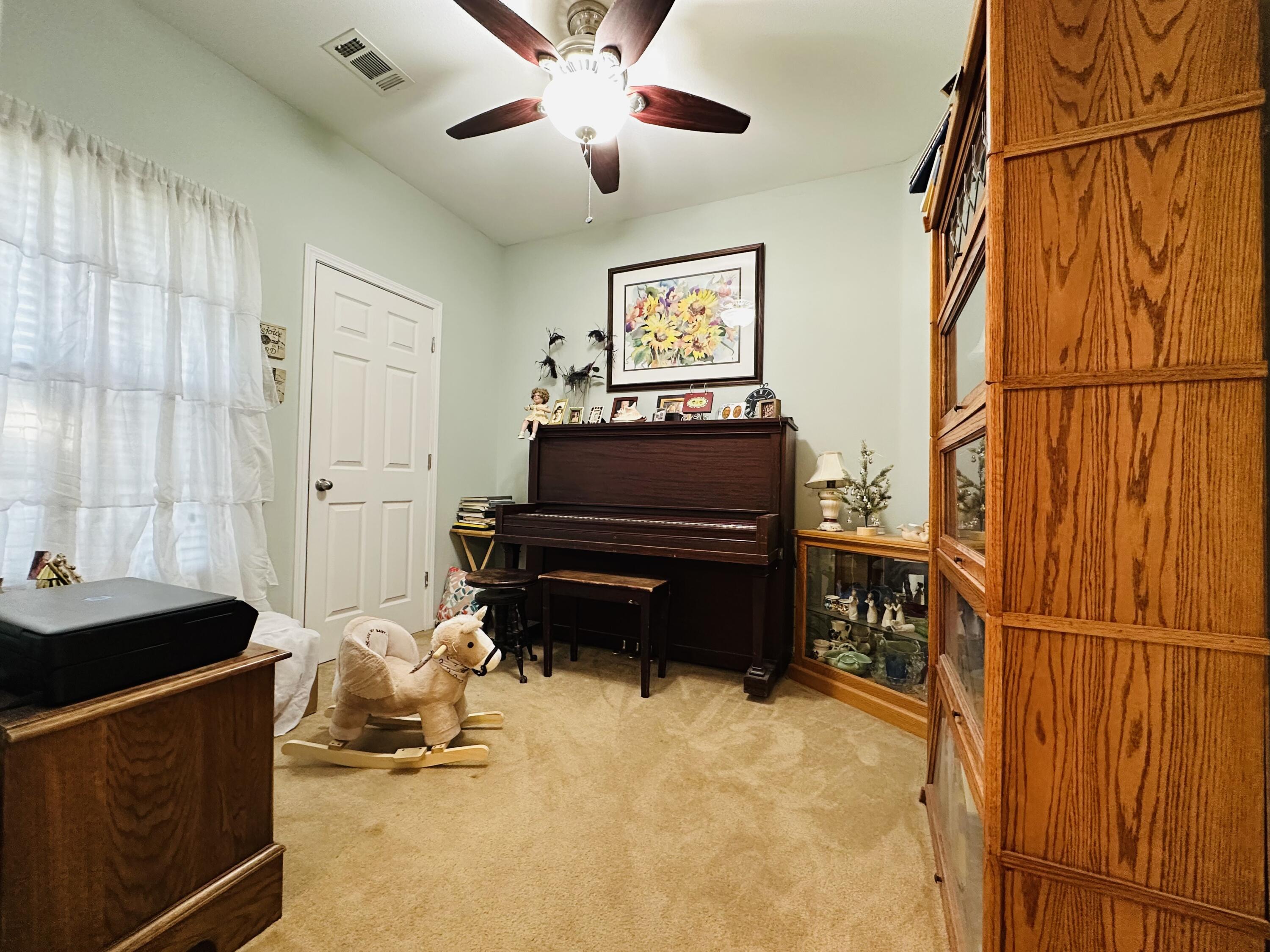 956 N Villa, Porterville, CA 93257