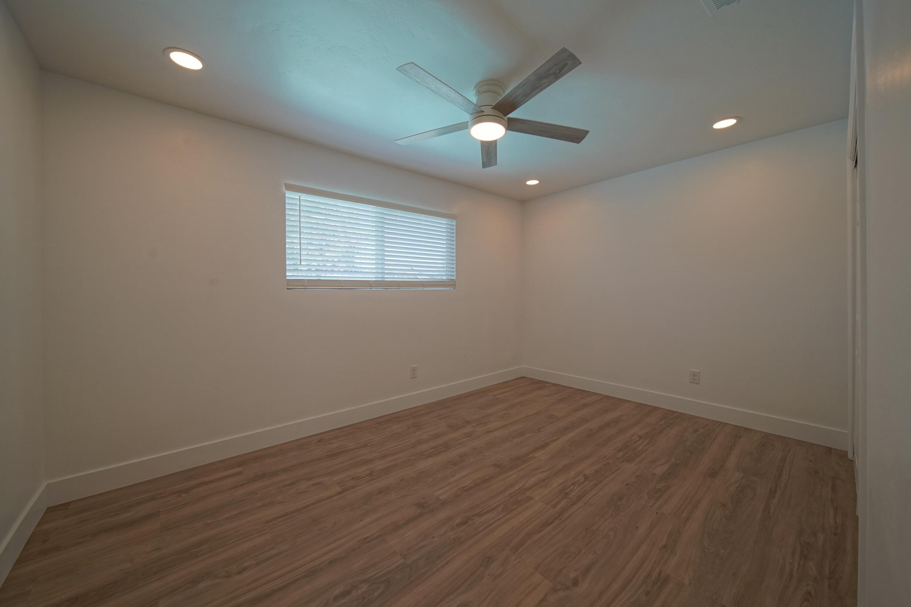 1690 W Kanai Ave, Porterville, CA 93257