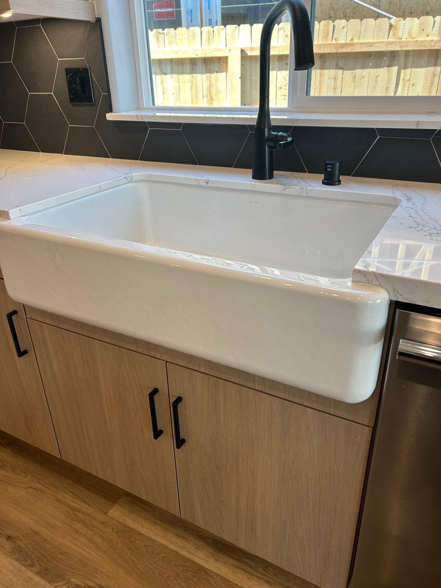 2838 Hidden Cove, Tulare, CA 93274