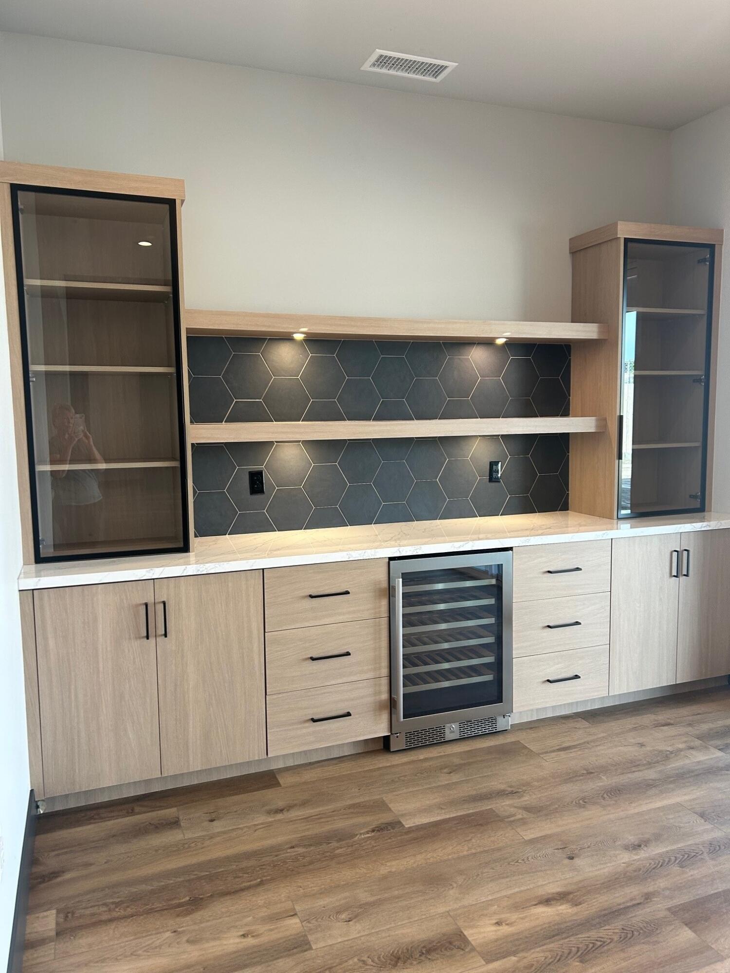 2838 Hidden Cove, Tulare, CA 93274