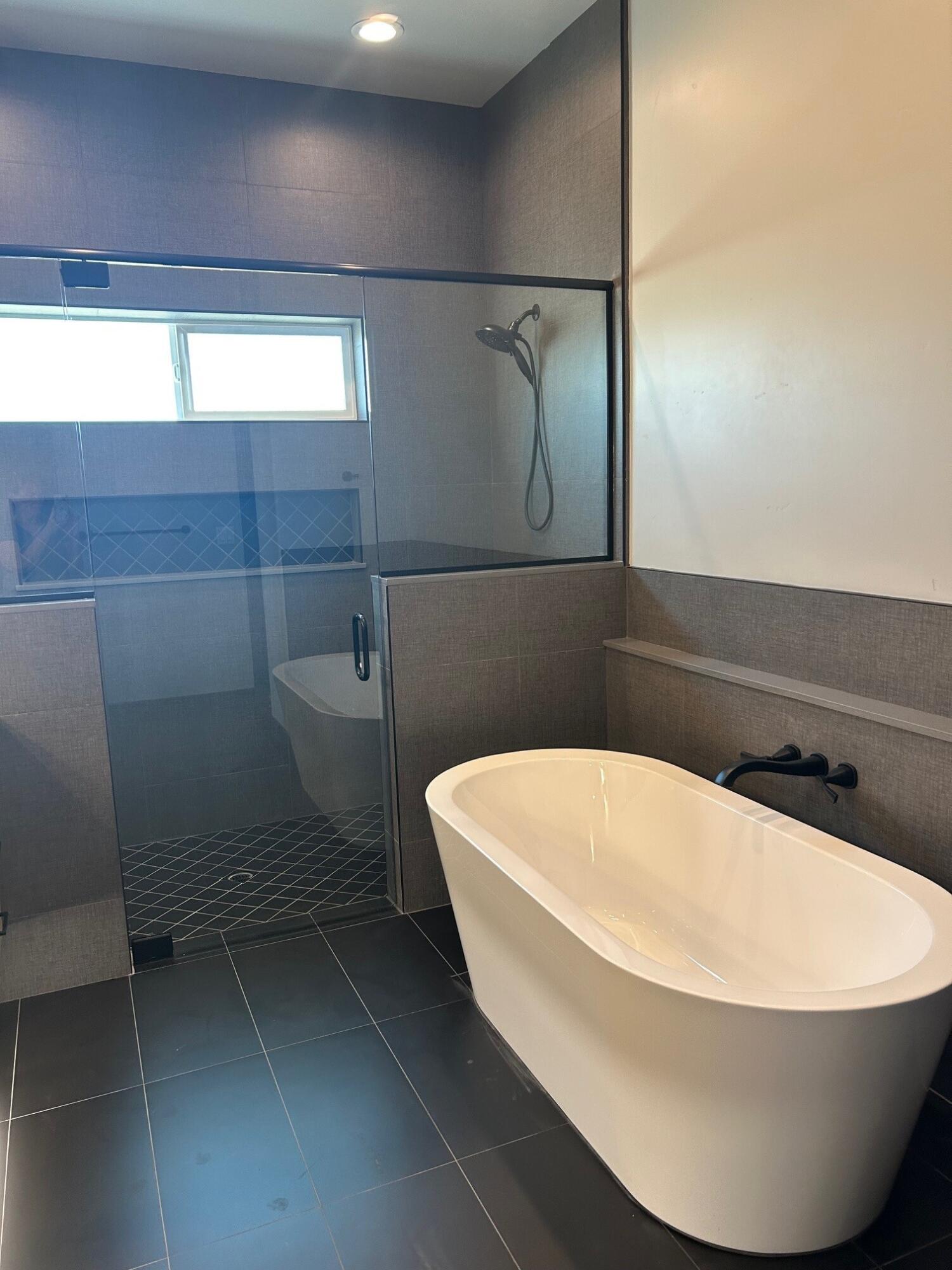 2838 Hidden Cove, Tulare, CA 93274