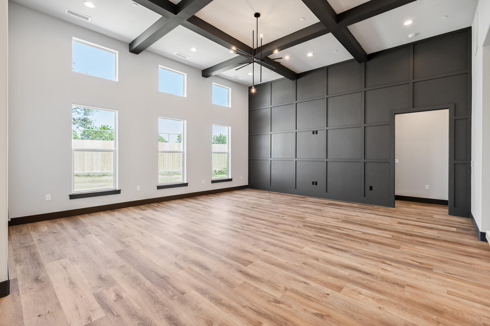 2838 Hidden Cove, Tulare, CA 93274