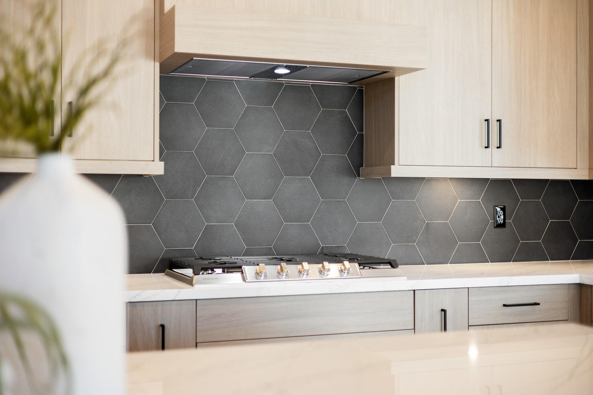 2838 Hidden Cove, Tulare, CA 93274