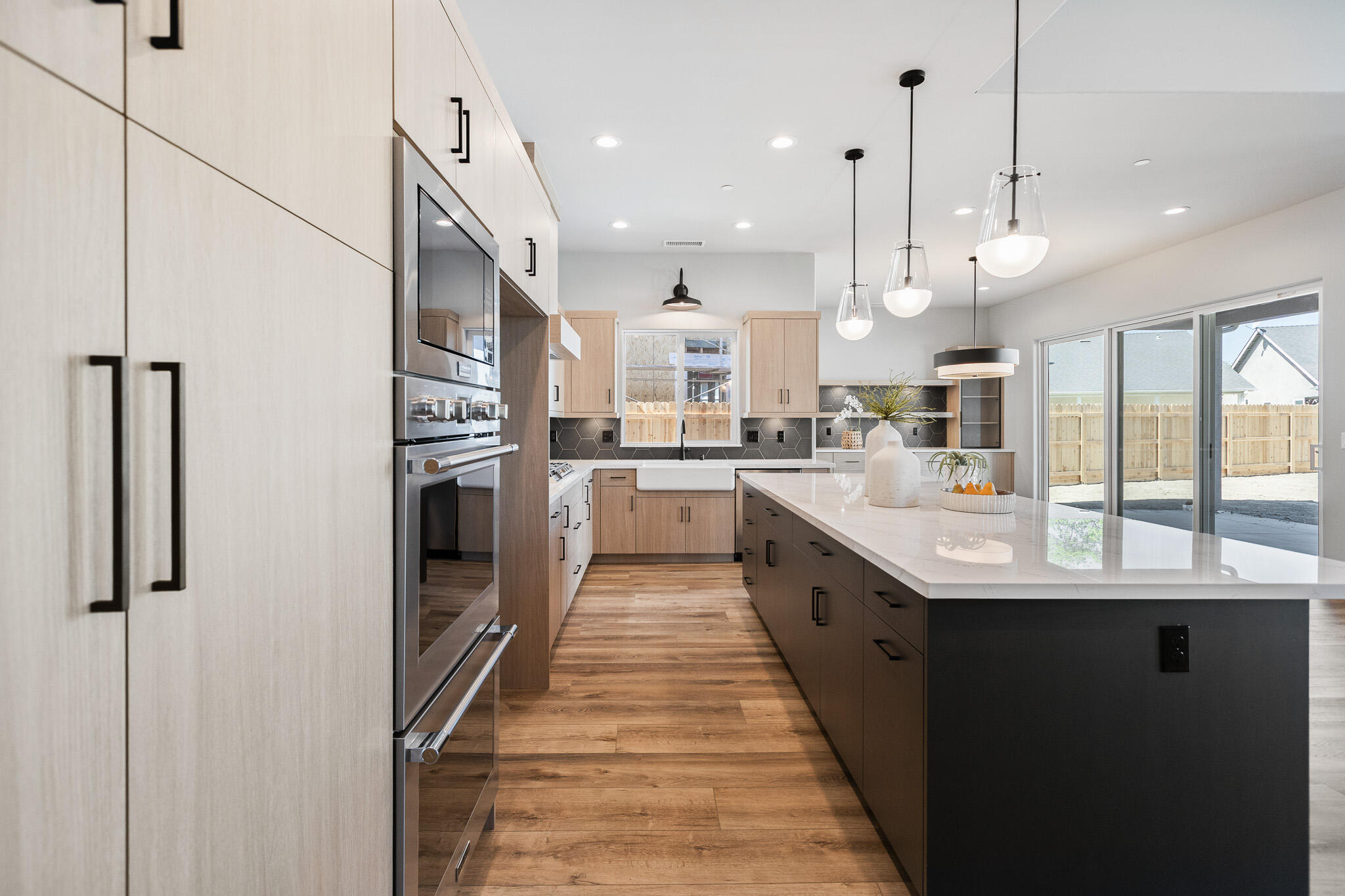 2838 Hidden Cove, Tulare, CA 93274