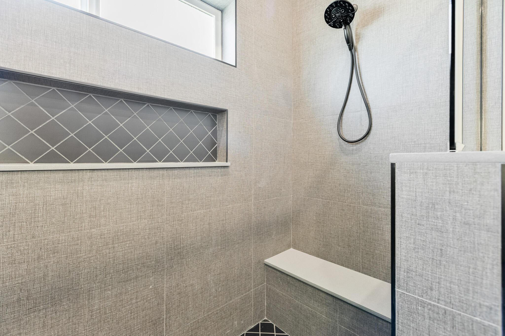 2838 Hidden Cove, Tulare, CA 93274