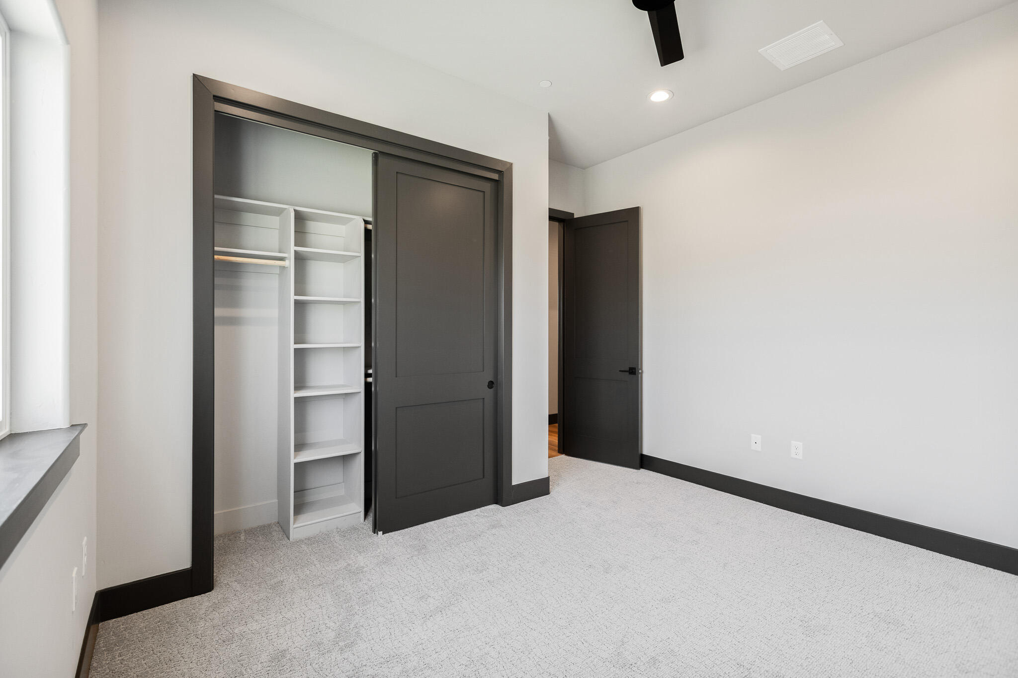 2838 Hidden Cove, Tulare, CA 93274