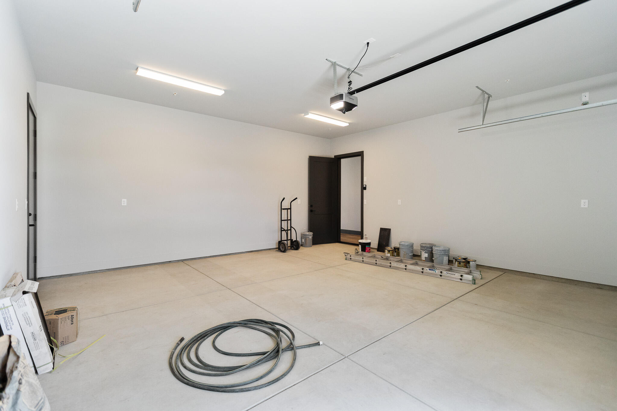 2838 Hidden Cove, Tulare, CA 93274